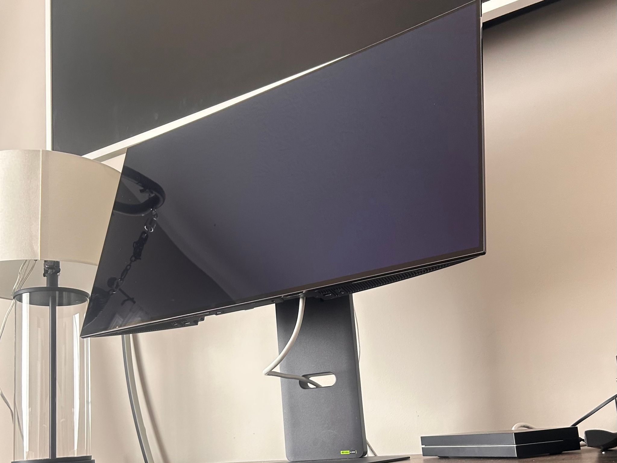 LG UltraGear OLED 32