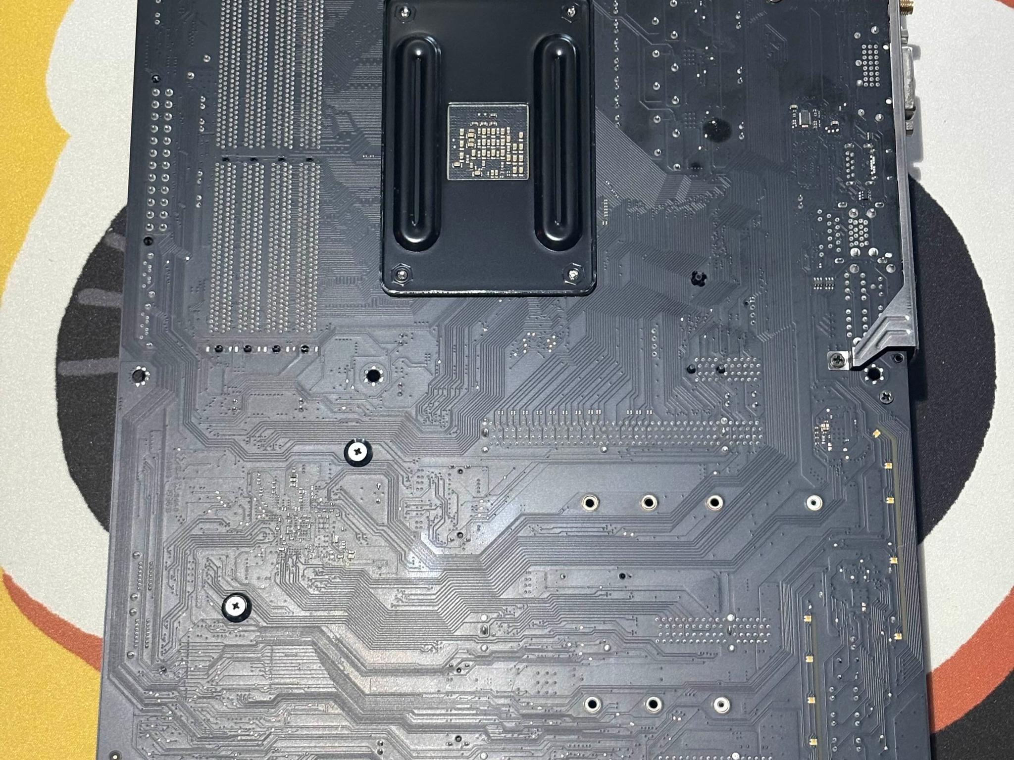 Aorus B450 Pro Wifi, Ryzen 7 2700x, T-Force 2x8GB | Jawa
