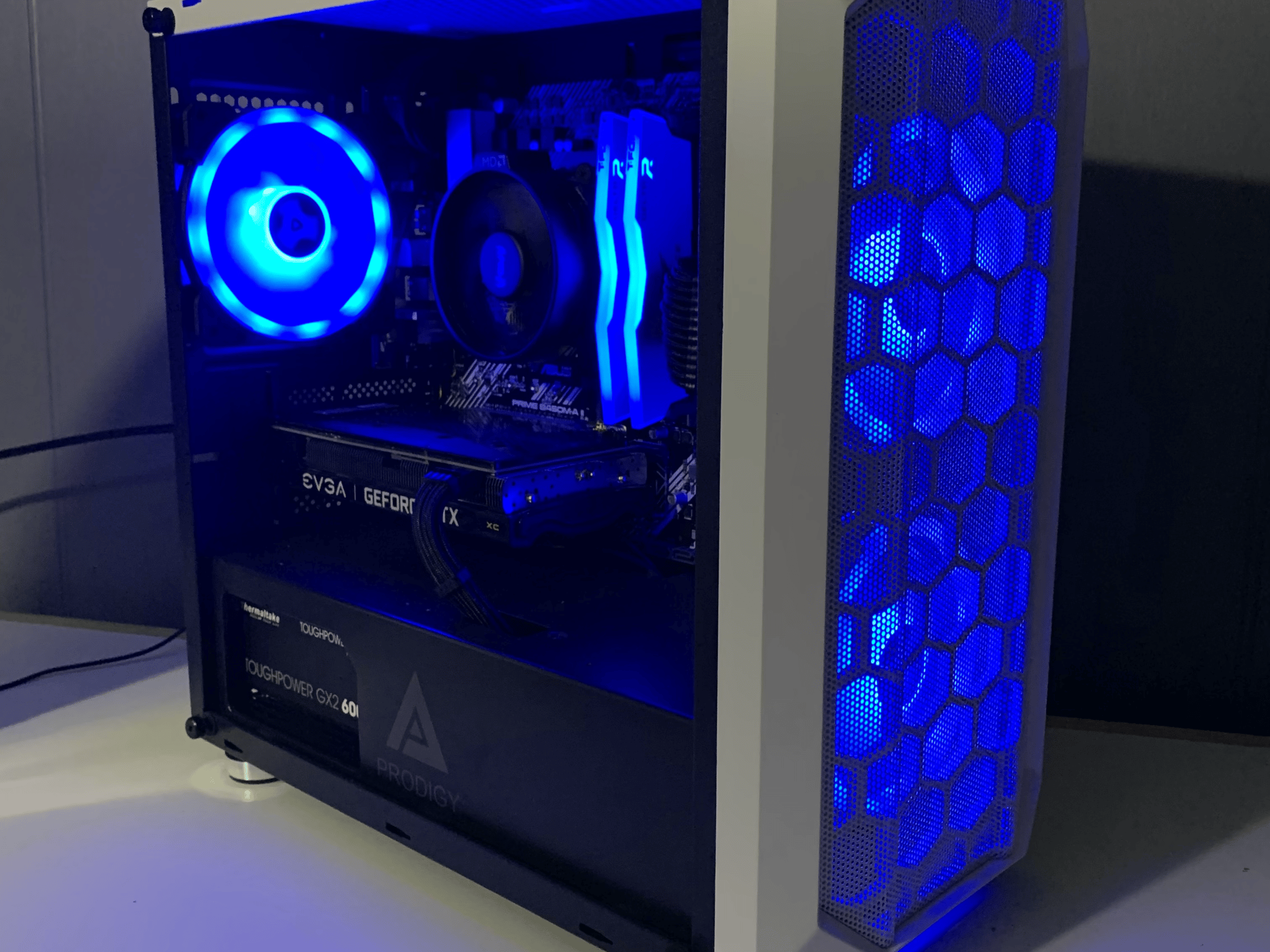 Ryzen 5 4500, 3060 12gb gaming/streaming pc 