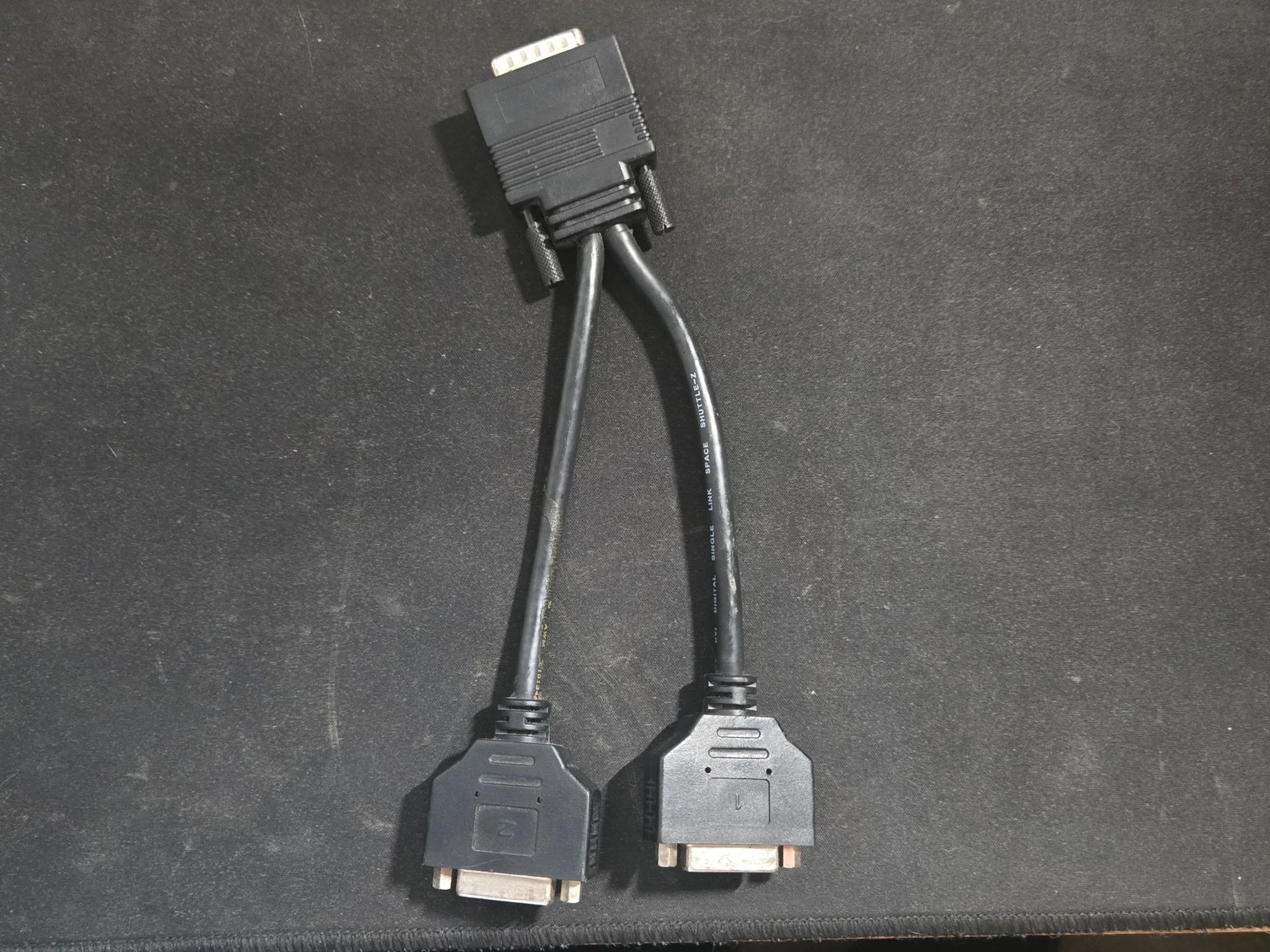 Dell/HP DMS-59 to DVI splitter