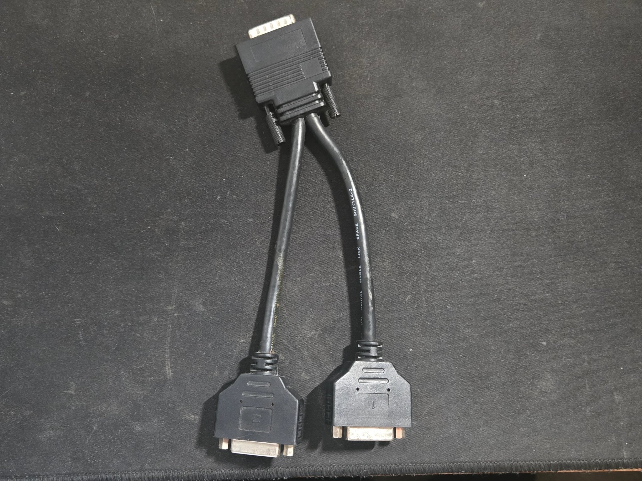 Dell/HP DMS-59 to DVI splitter
