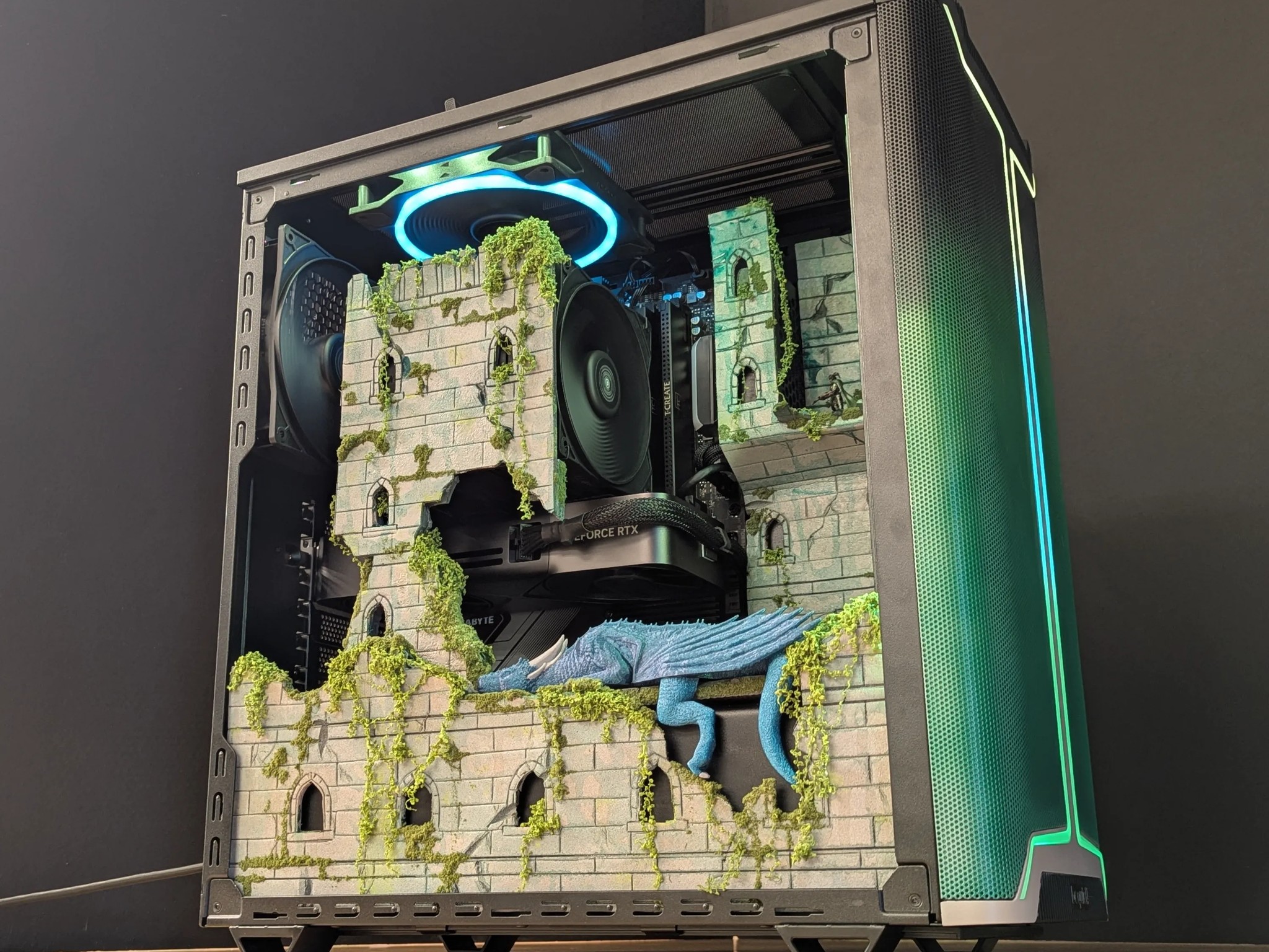 30 dB Load 🐉 Where Dragons Rest | RTX 5070 FE | Ryzen 7600X3D | Silent Build | 32GB DDR5 | 2TB NVMe