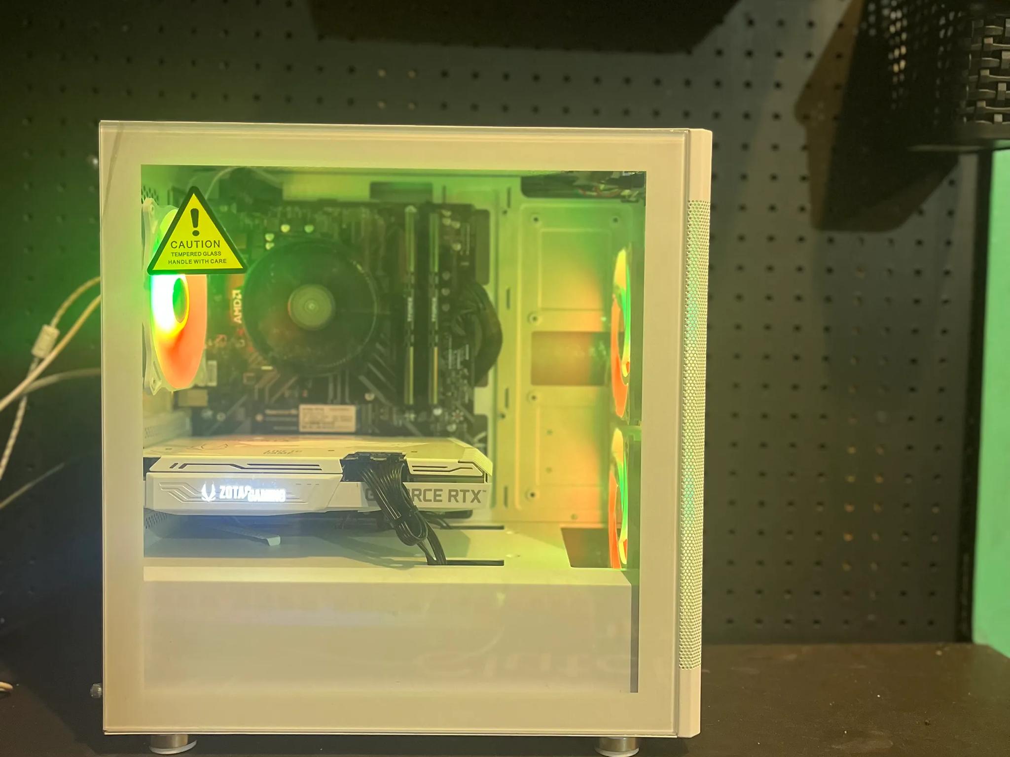 Clutch Computer Serpent Plus Gaming PC Ryzen 5 5500, RTX 3060, 1TB SSD, 16gb RAM