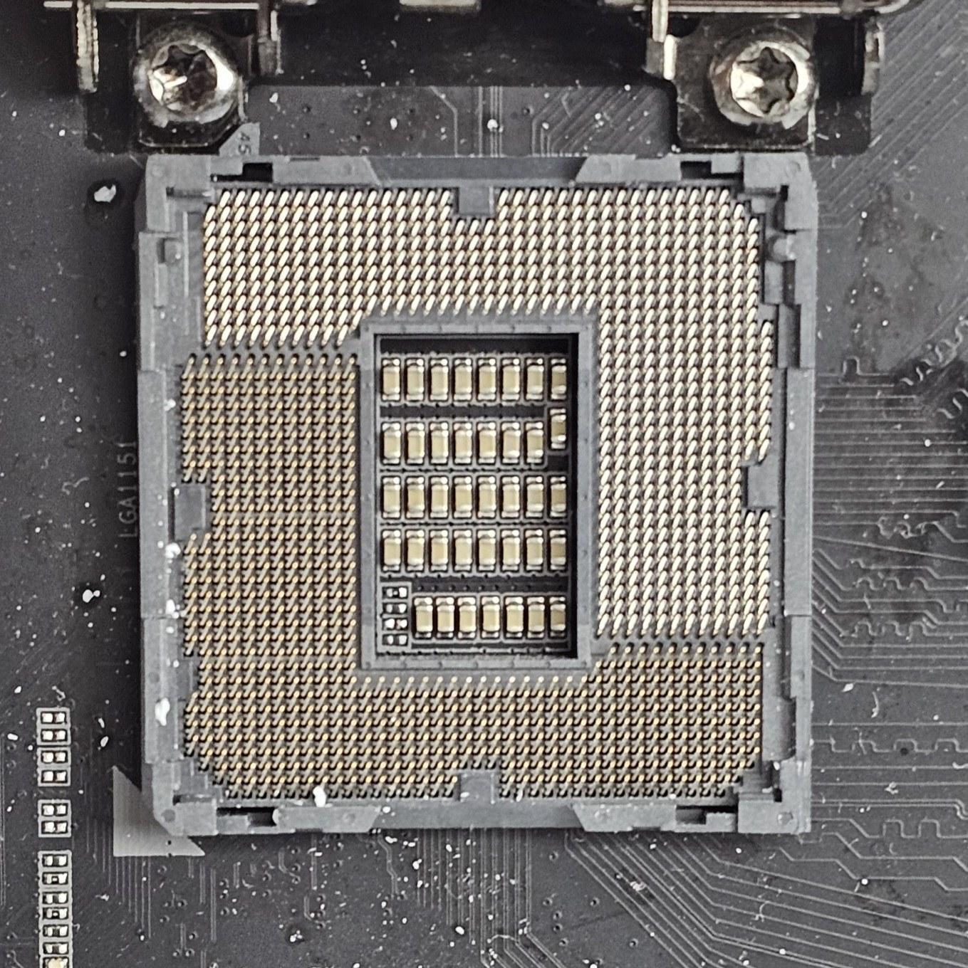 Gigabyte Z390 AORUS ULTRA LGA1151 DDR4 ATX Motherboard