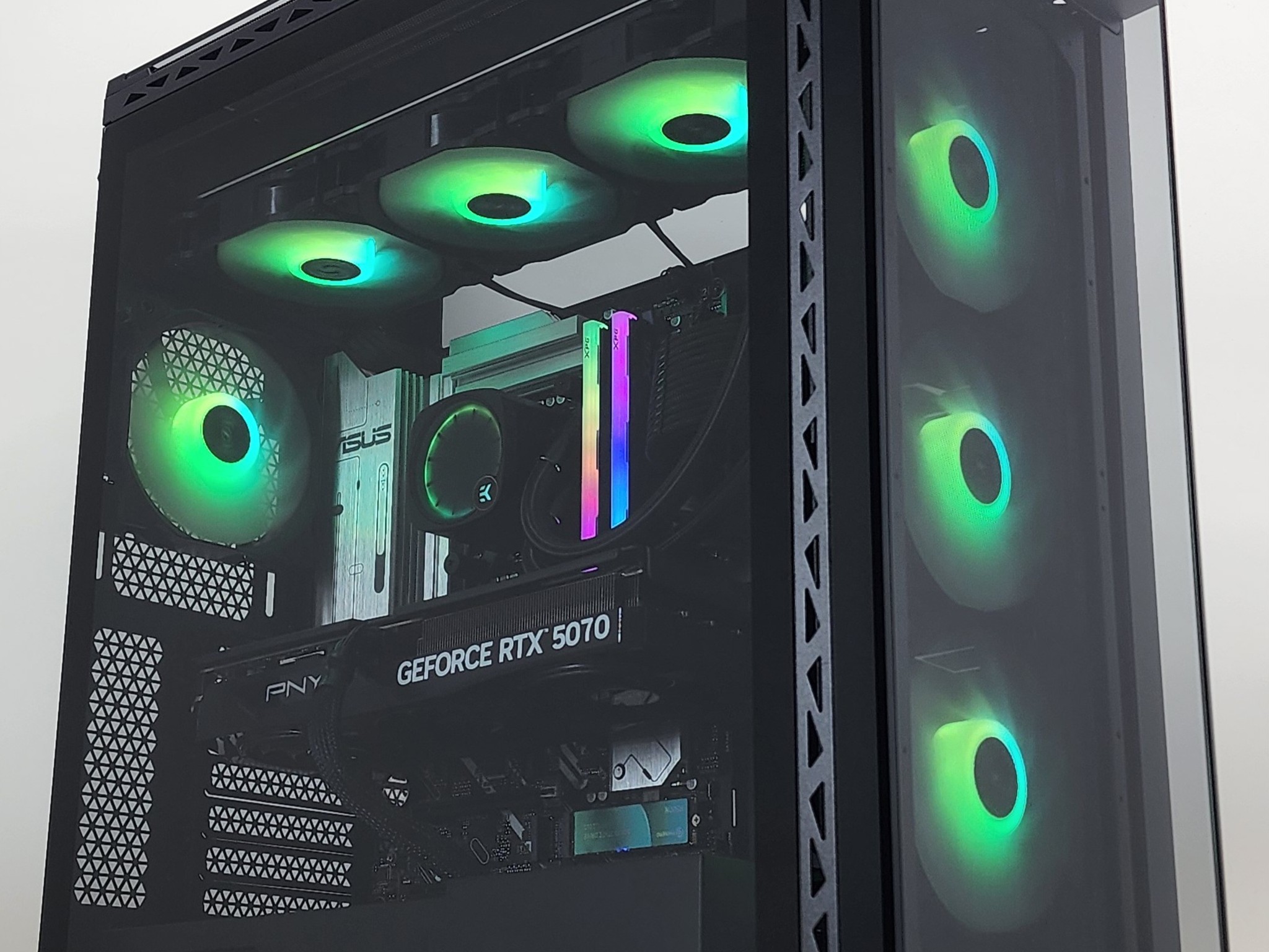 Gaming PC Ultra 5 250KF 32GB RAM 1TB SSD RTX 5070 12GB Windows 11 Computer