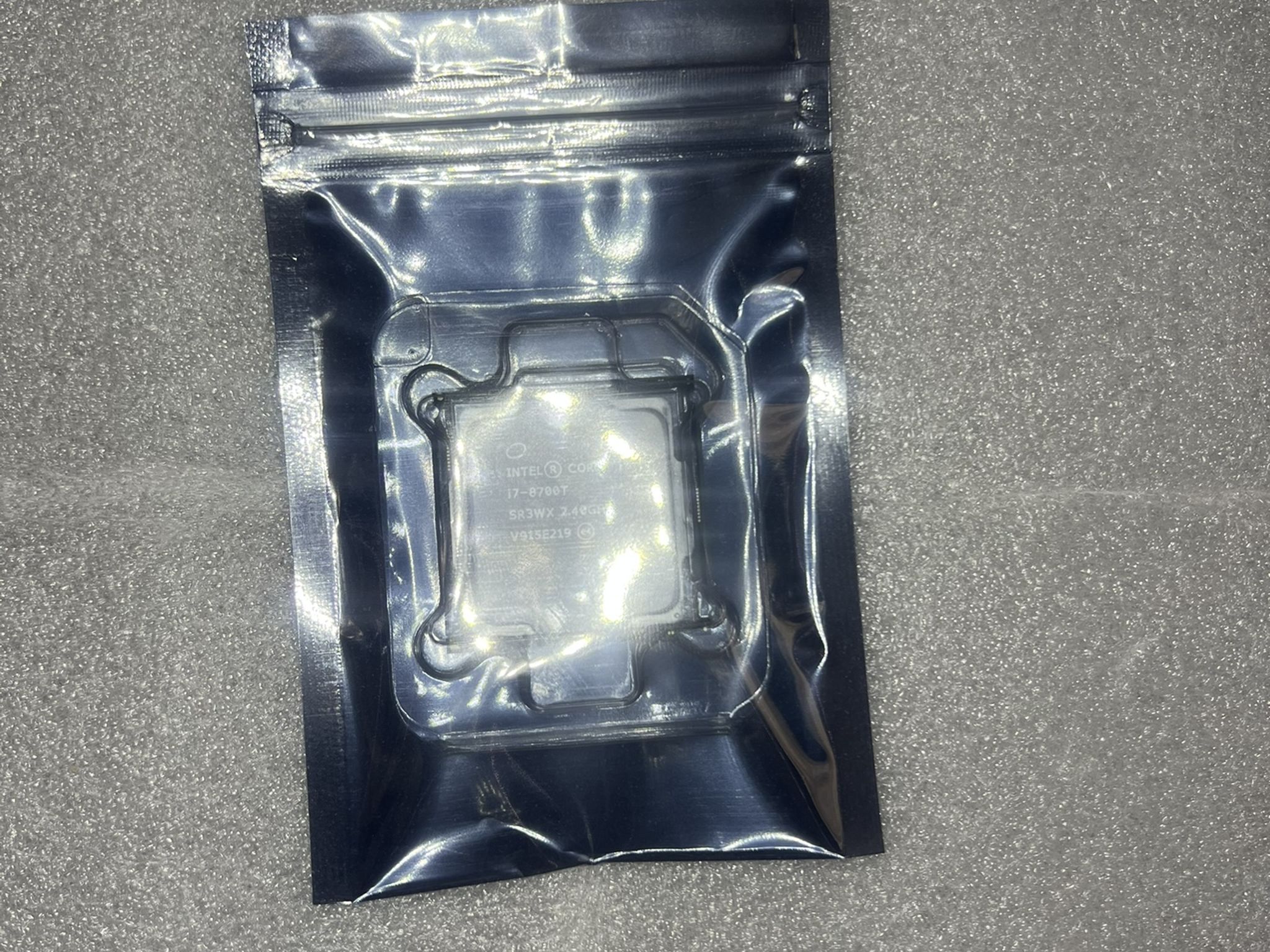 Intel i7 8700T