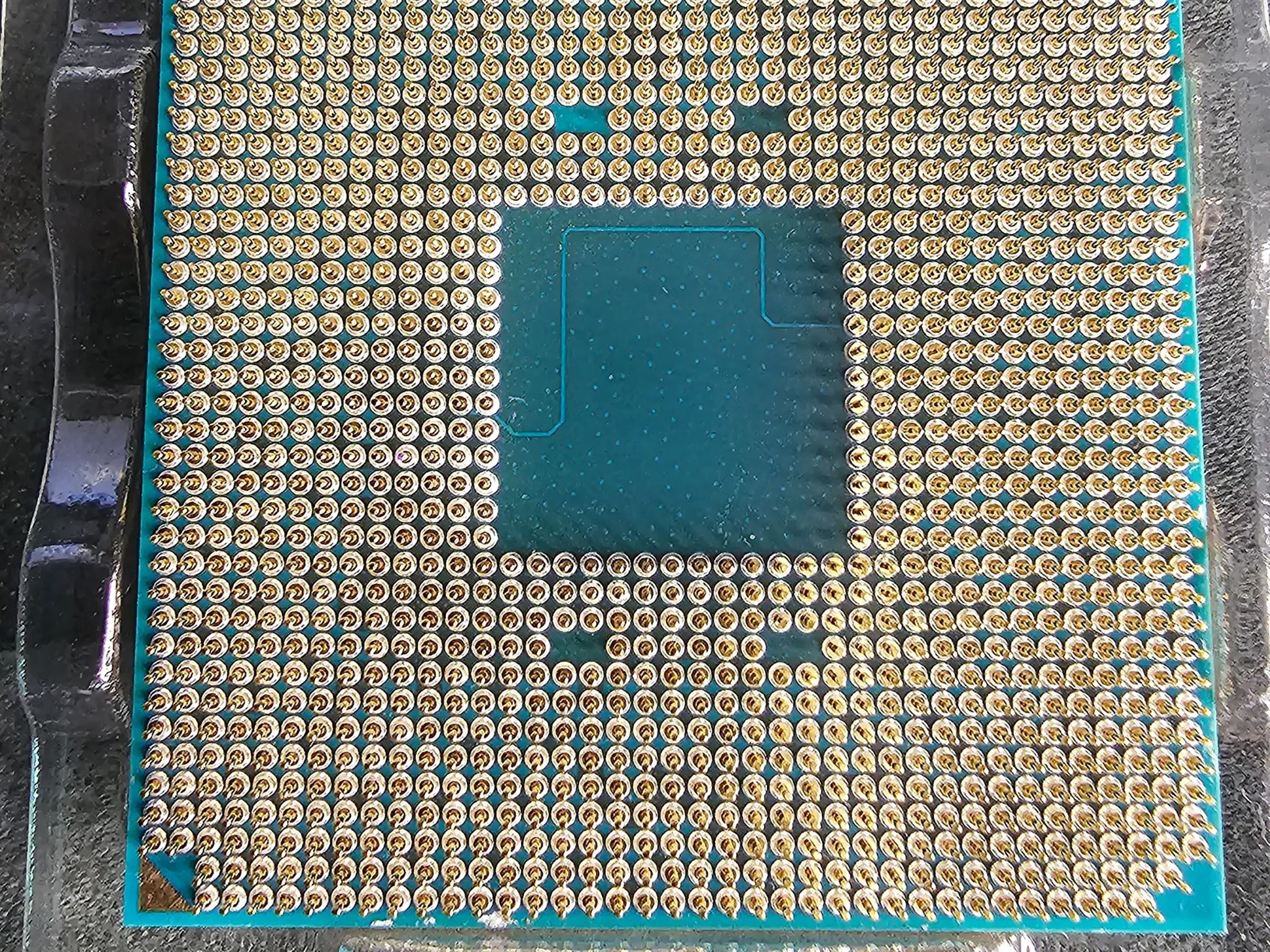 AMD Ryzen 5 3400G
