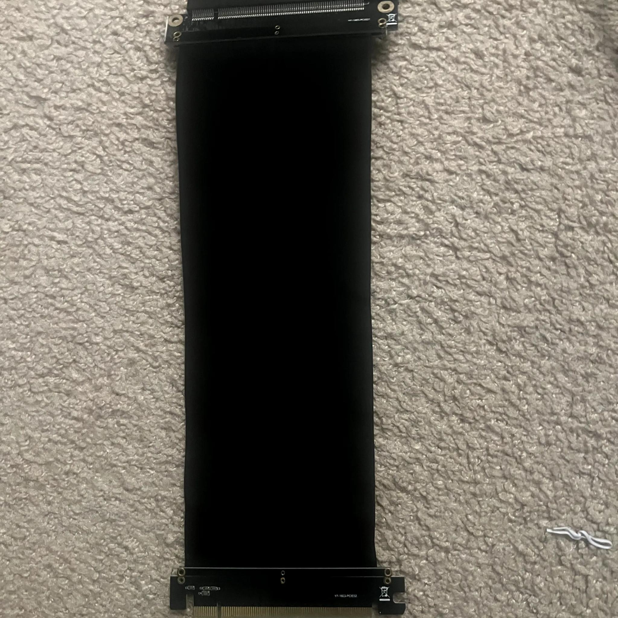 Thermaltake GPU riser cable