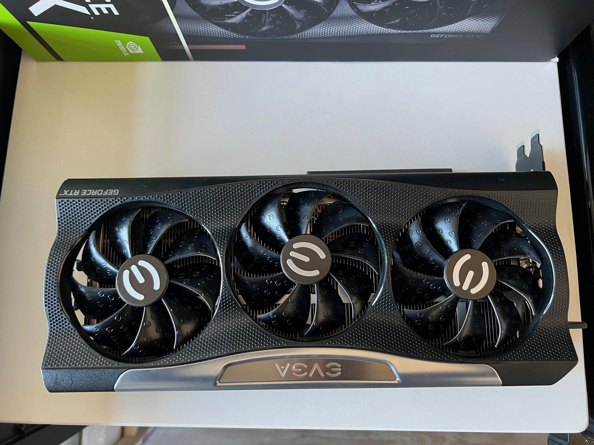 EVGA GeForce RTX 3090 FTW3 ULTRA GAMING Video Card