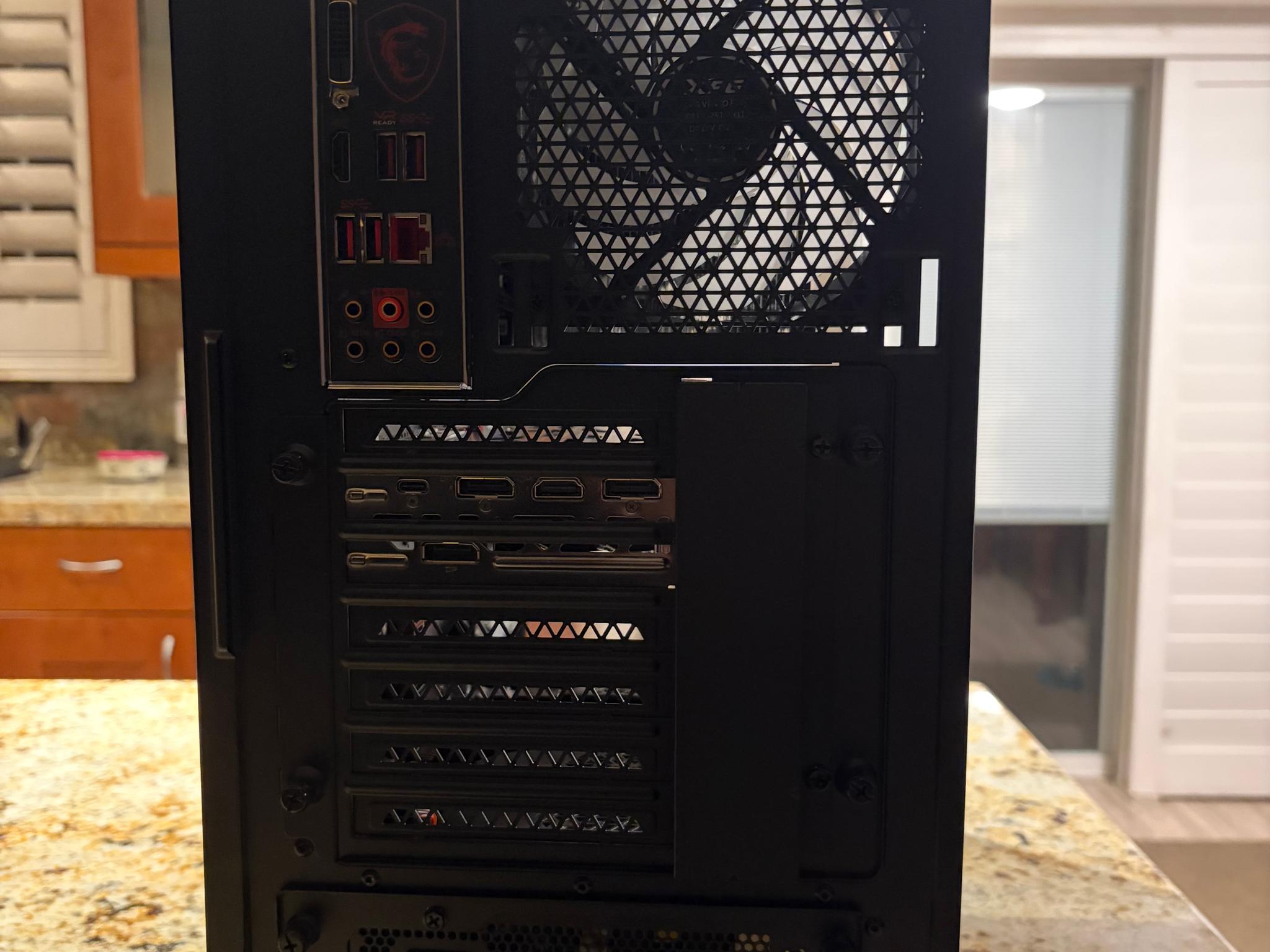 Black Gaming PC | RTX 2060 SUPER 8GB | RYZEN 7 PRO 2700 | 16GB RAM | 1TB SSD