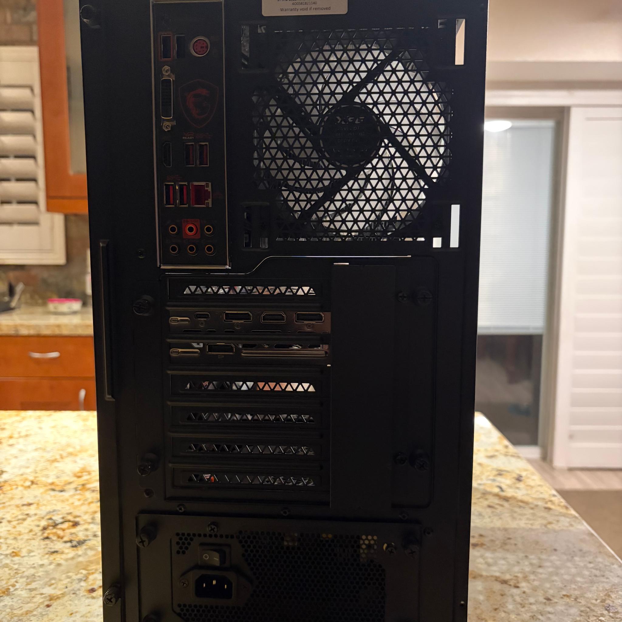 Black Gaming PC | RTX 2060 SUPER 8GB | RYZEN 7 PRO 2700 | 16GB RAM | 1TB SSD