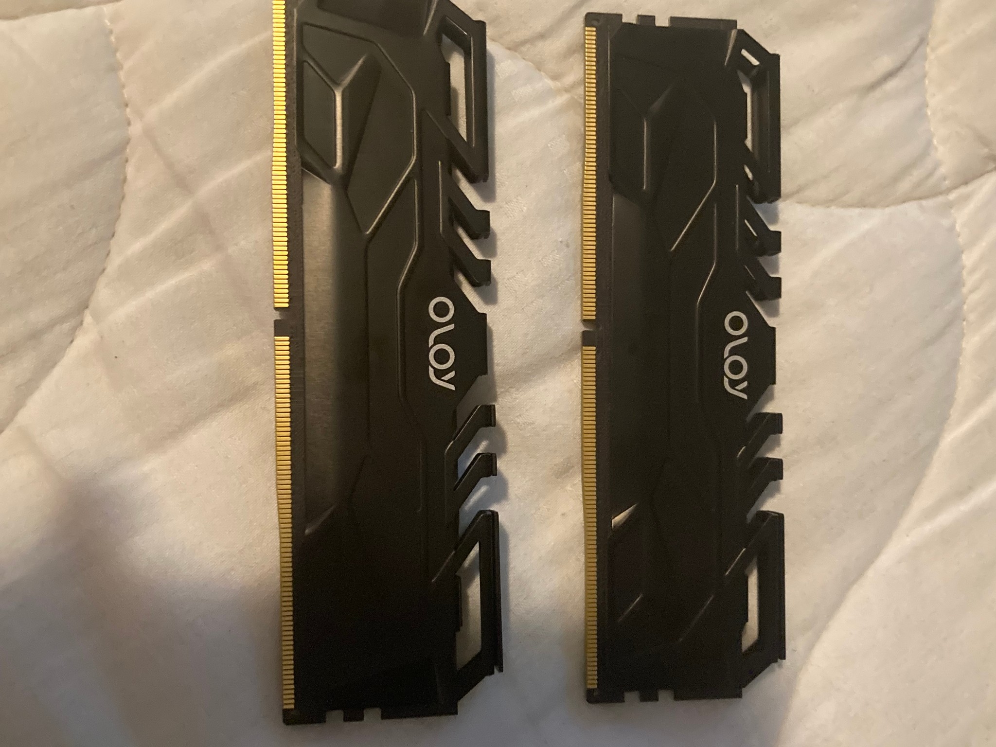 OLOY DDR4 Ram 2x8GB