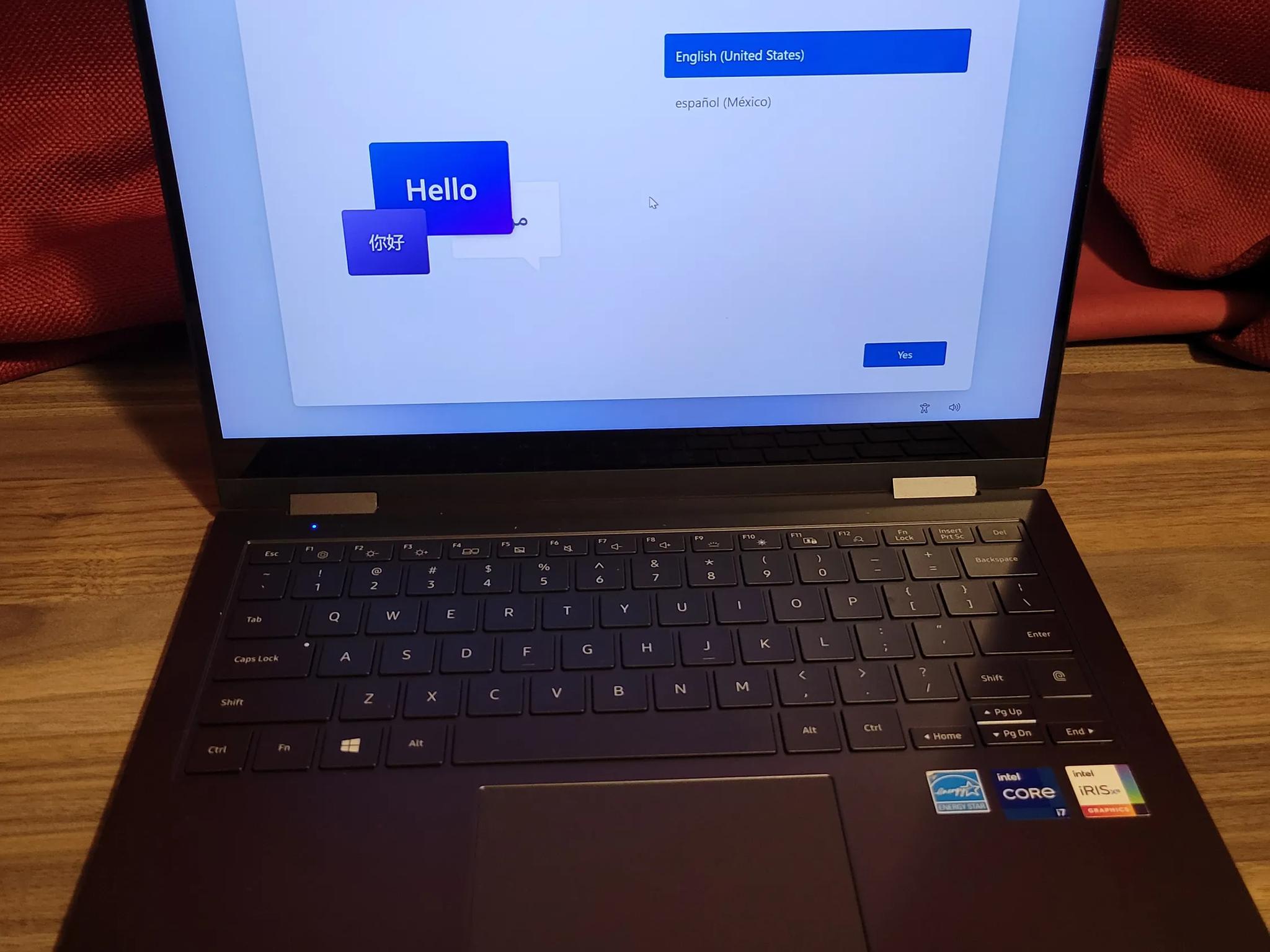 Samsung Galaxy Flex 2 Alpha Laptop - 13.3" Qled Touch Screen