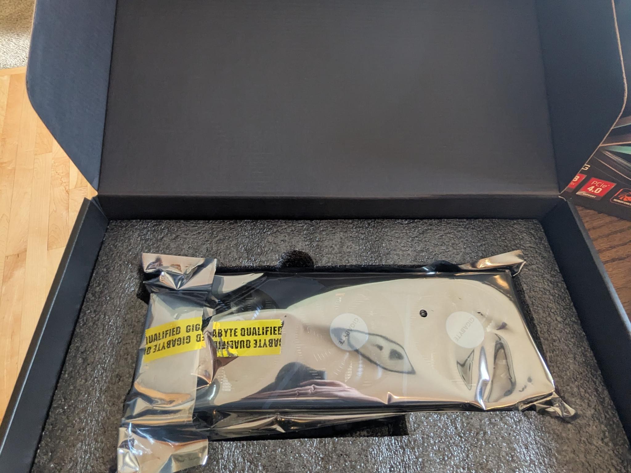 Gigabyte EAGLE Radeon RX 6600