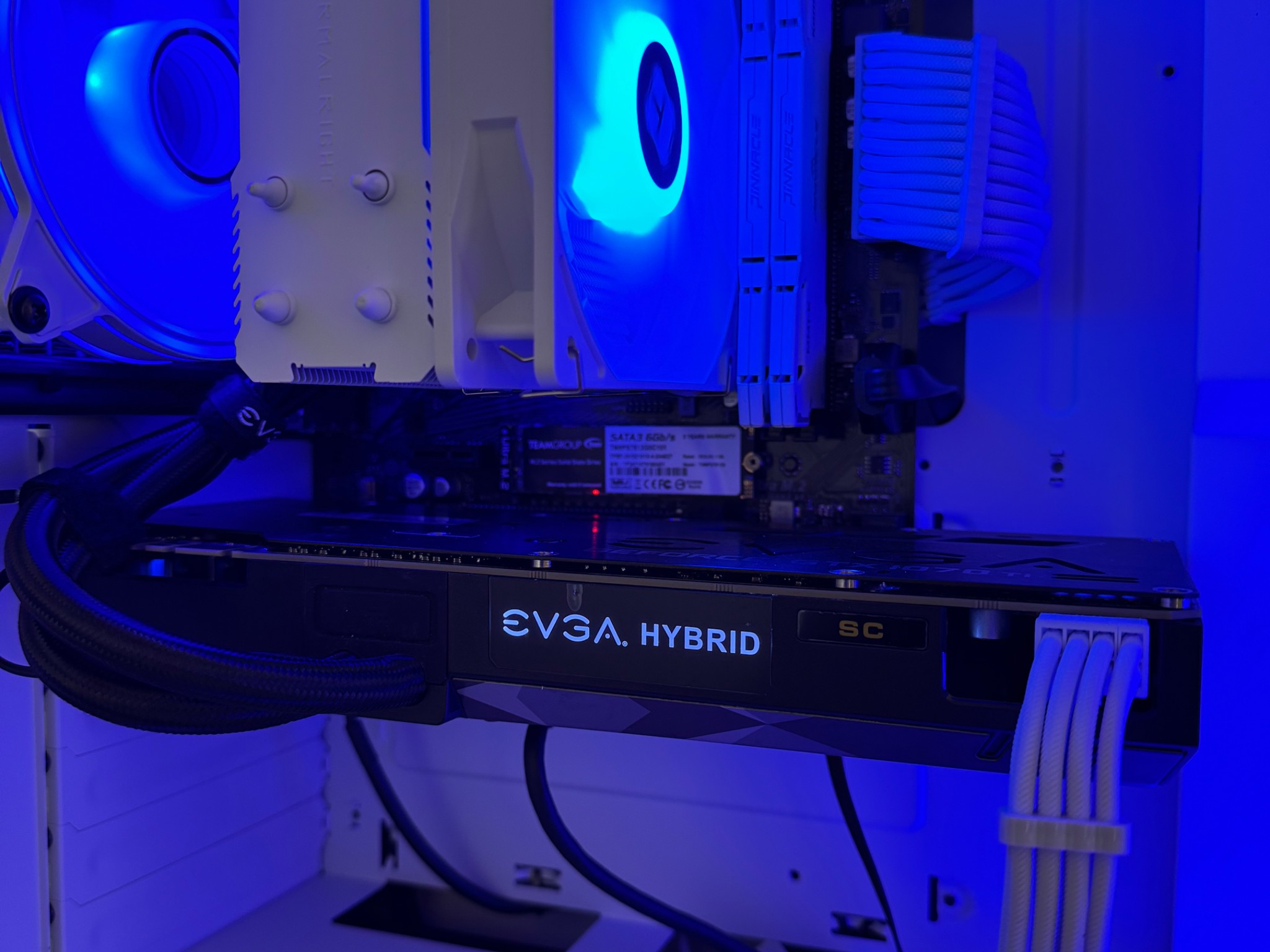 GeForce GTX 1070 TI SC Hybrid 8GB