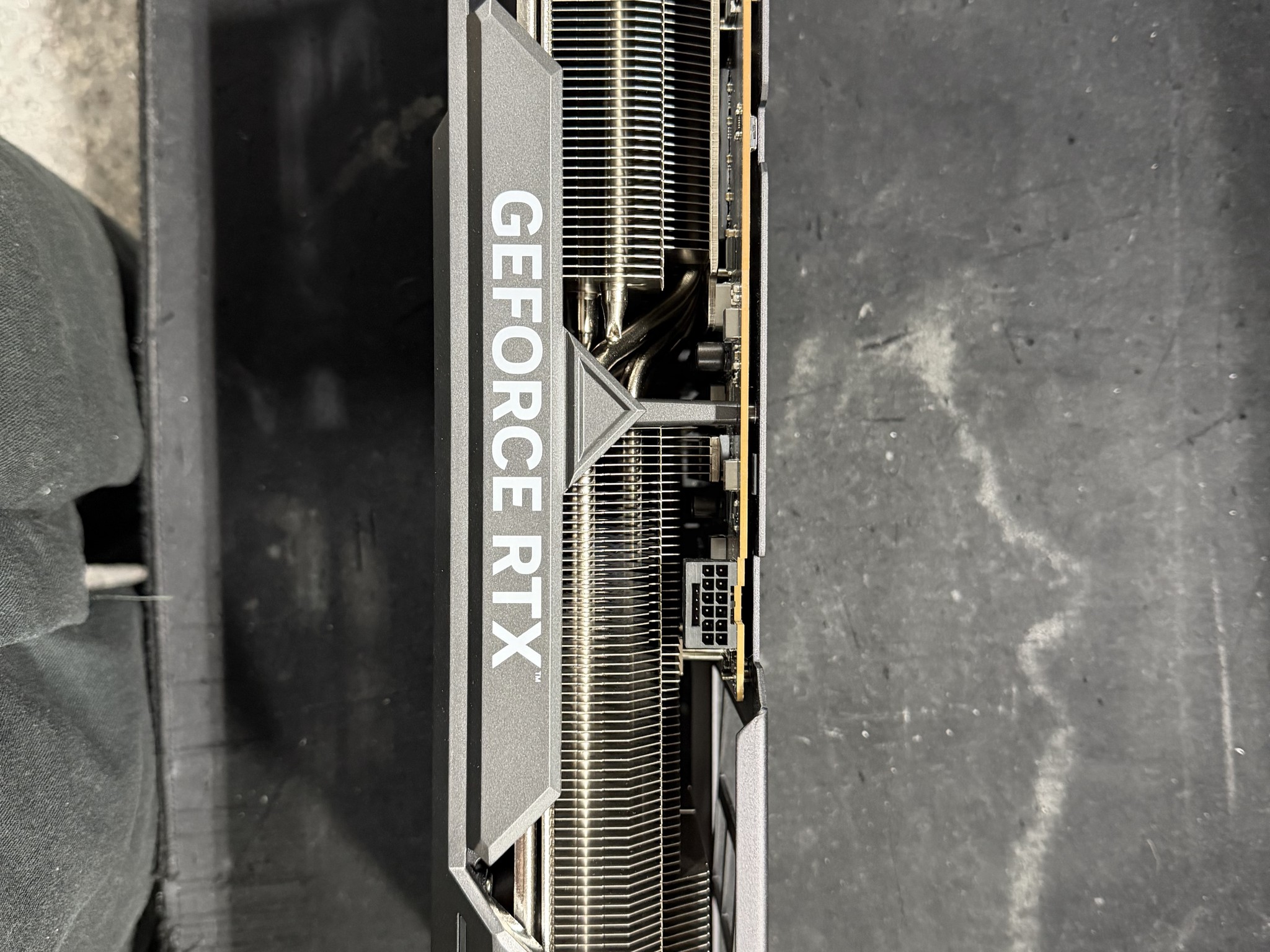 ASUS TUF Gaming GeForce RTX 4080 SUPER