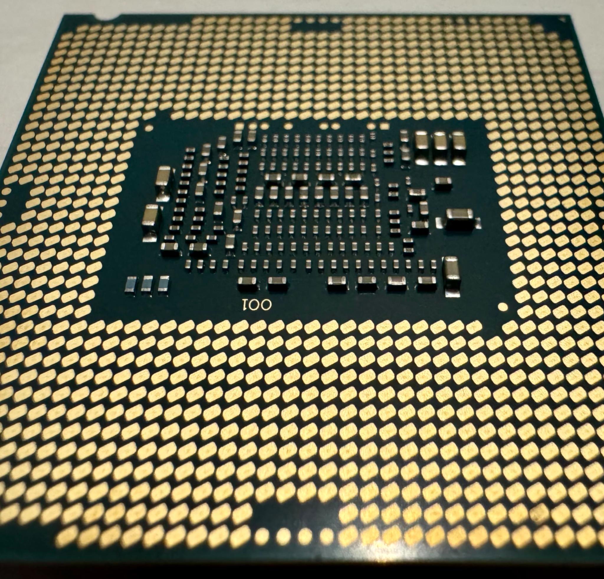 Intel Core i5-6500 3.2 GHz 8 GT/s LGA 1151 Desktop CPU Processor SR2L6