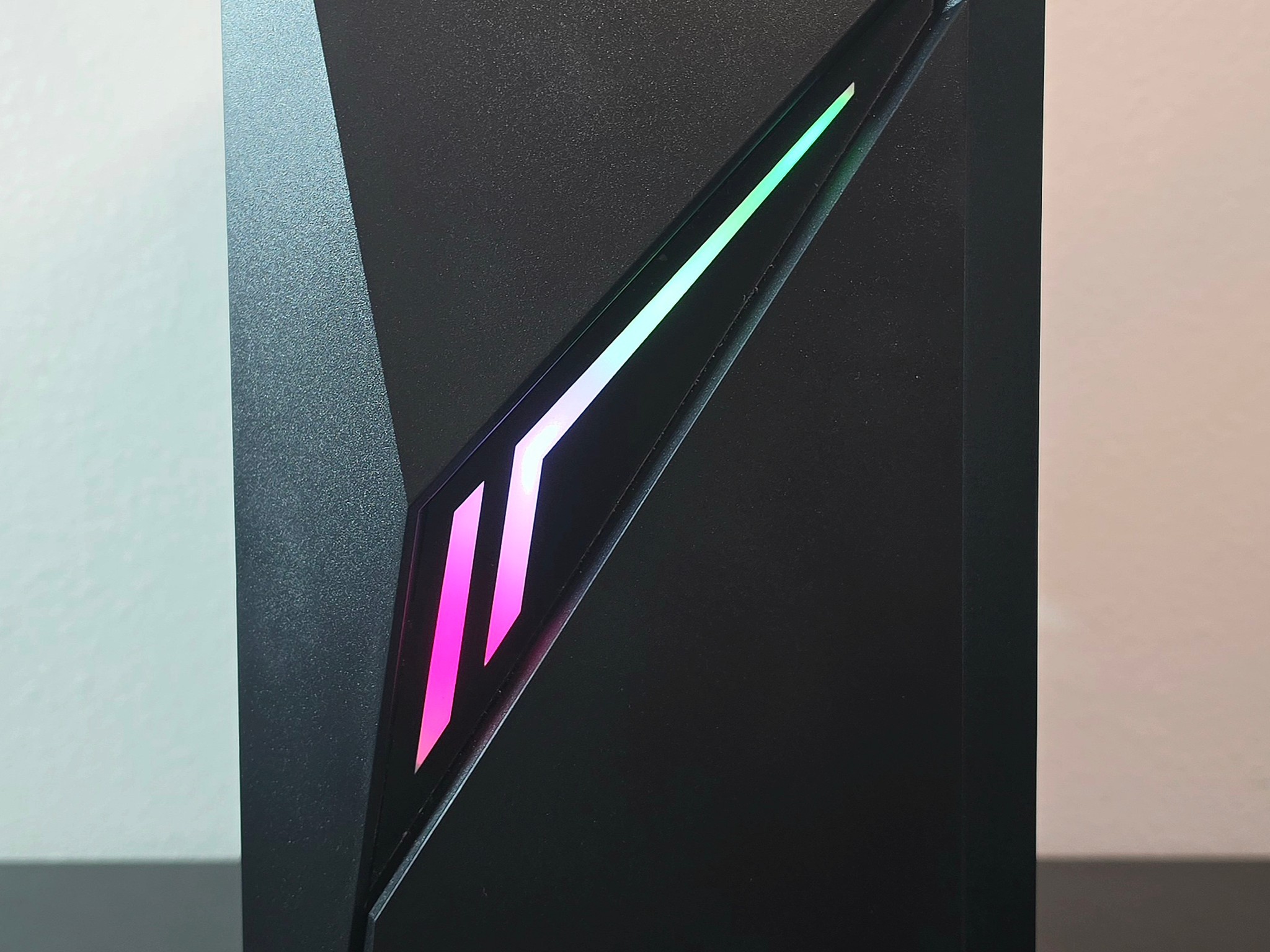 Budget Gaming PC / i7 6700k / GTX 1070 / 16GB DDR4 / 512GB SSD / Wi-Fi & BT