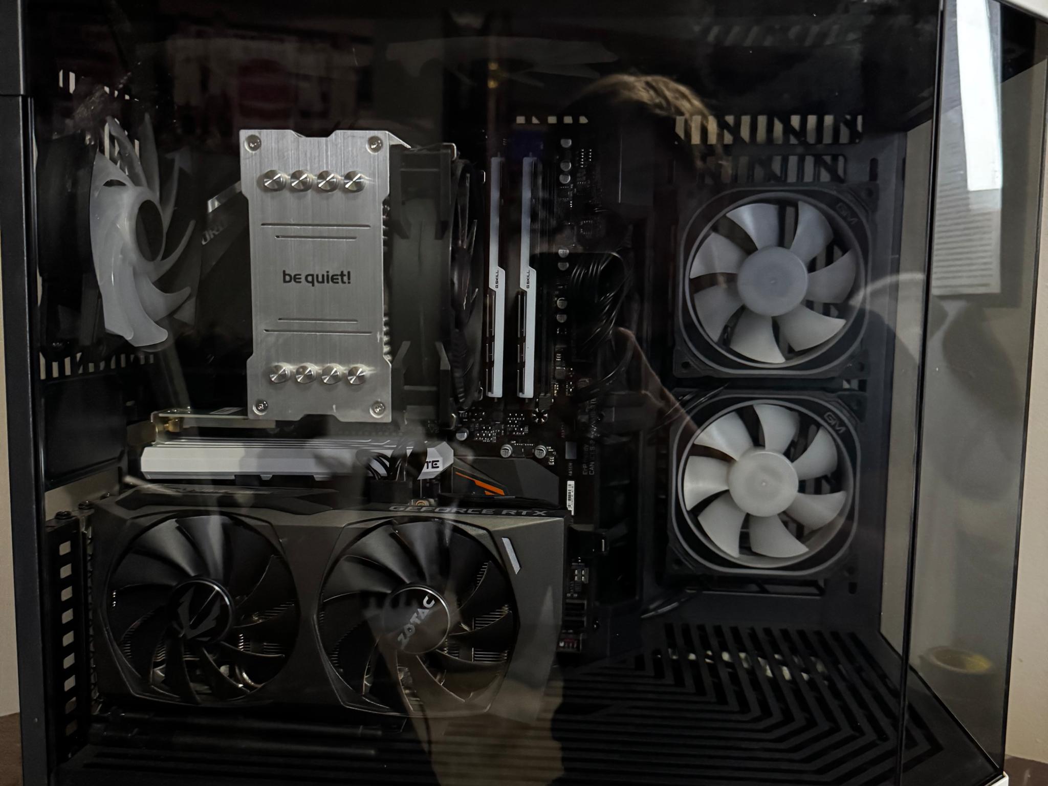 Ryzen 5 5600X 3060Ti Used Gaming PC, Everything works and is in perfect shape