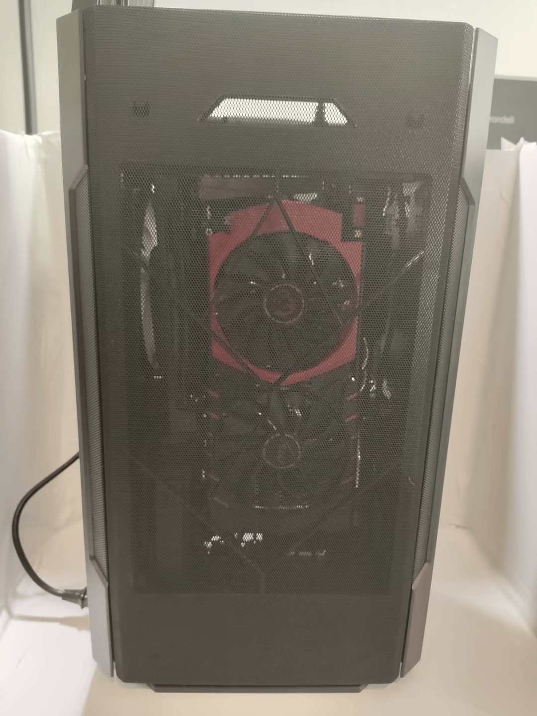 ITX Custom Build - i7 4790k, 980Ti, 16GB Ram, 120GB SSD/1TB HDD