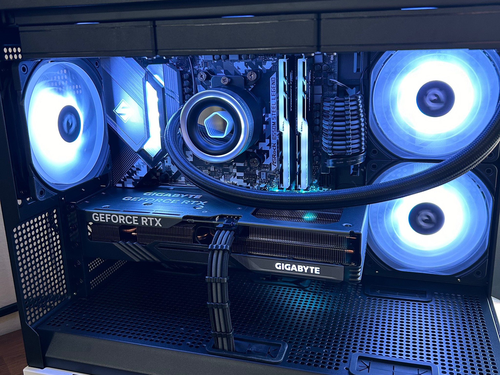 RTX 4060ti 16GB | Ryzen 5 5600 | 32GB DDR4 | WI-FI | The Mini-Legend
