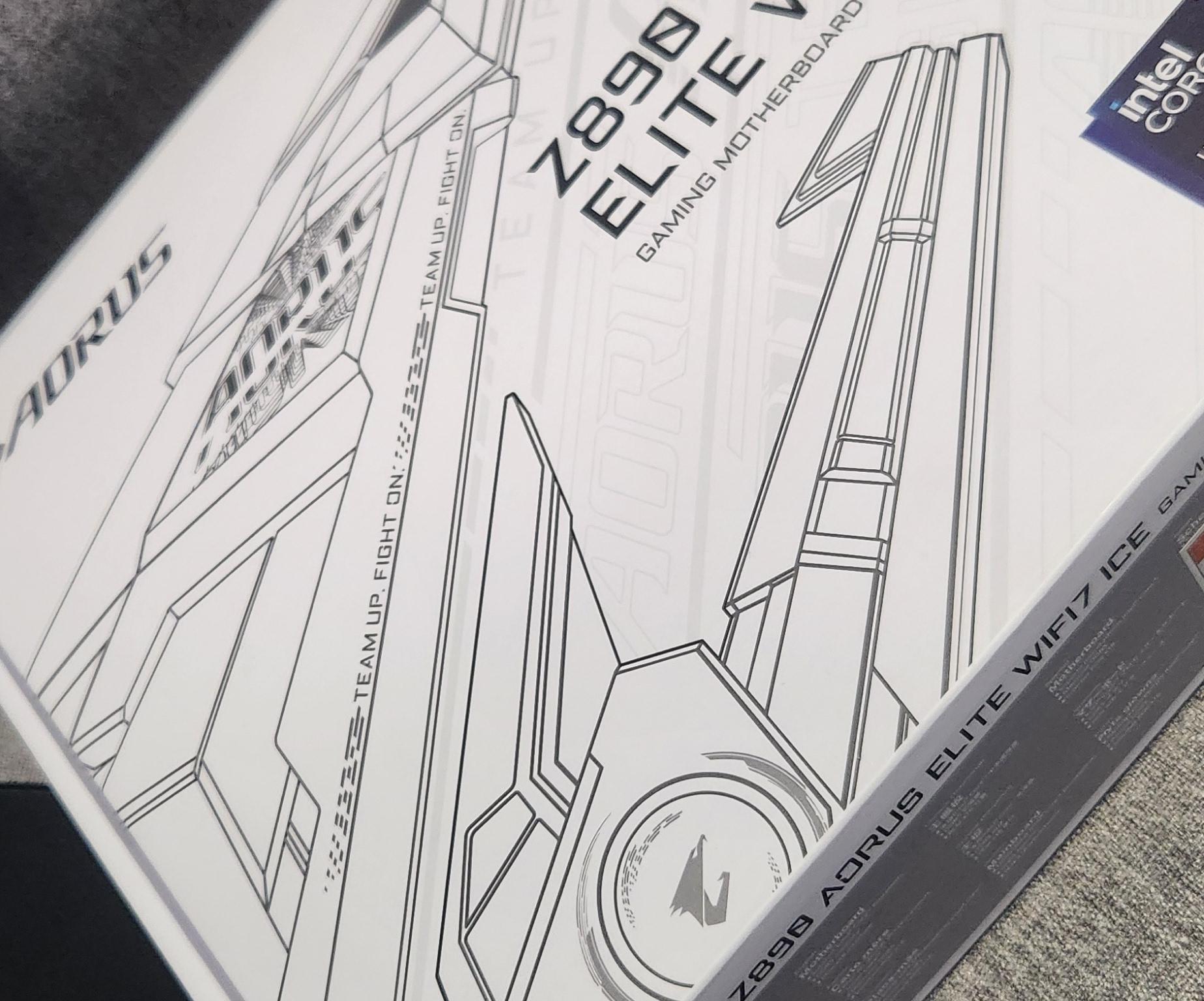 Gigabyte Z890 AORUS ELITE WIFI7 ICE
