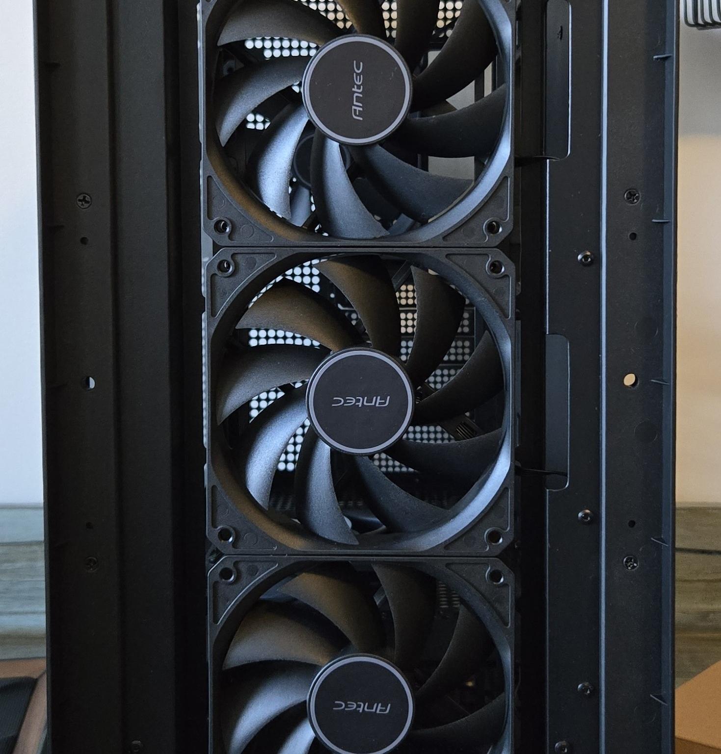 Antec Flux, Barely used, purchased in september 2025.  Black, great condition. All Fans Included