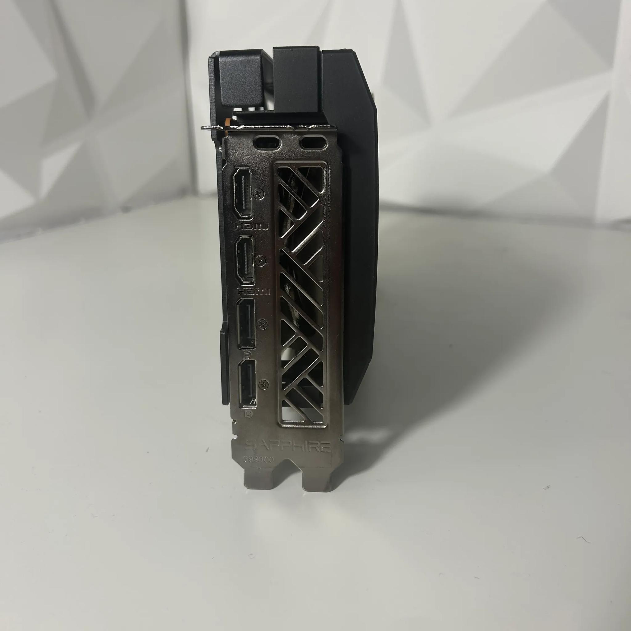 Sapphire Pulse RX 7700 XT 12GB GDDR6
