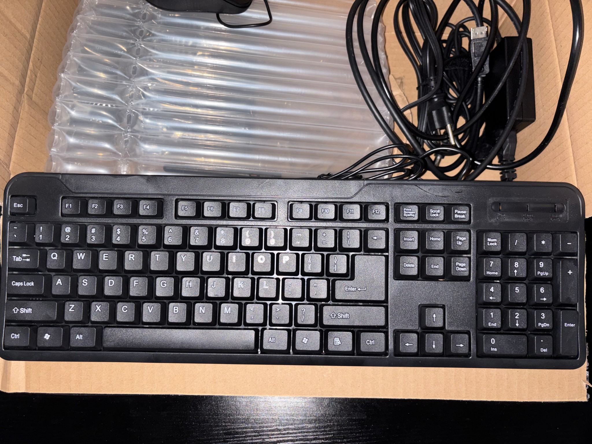 LIKE NEW Refurbed Mini HP ProDesk G5 600