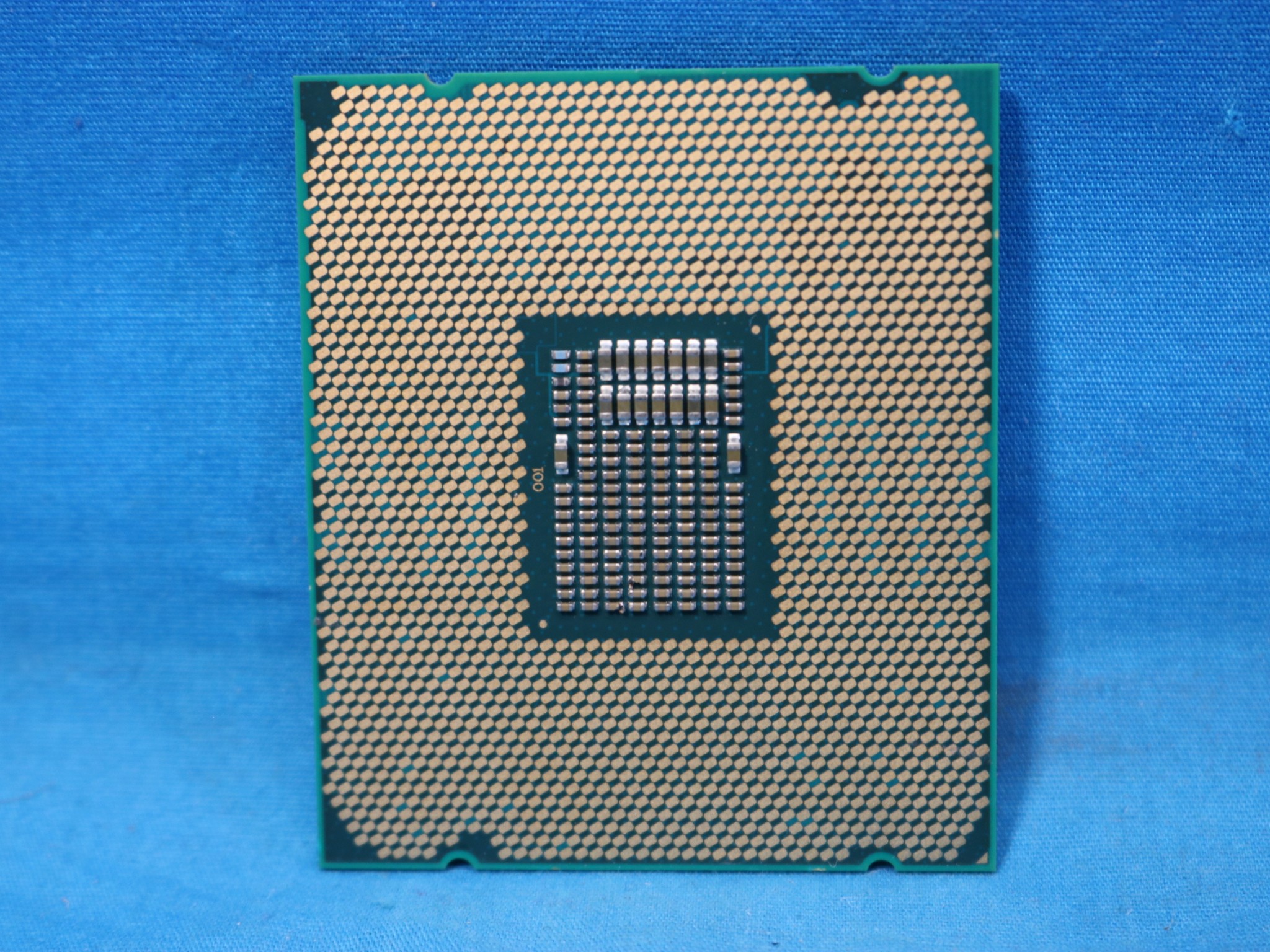 Intel Core i7-7820X 3.60GHz LGA2066 (X299) 8-Core 11MB Desktop CPU - 4211913037