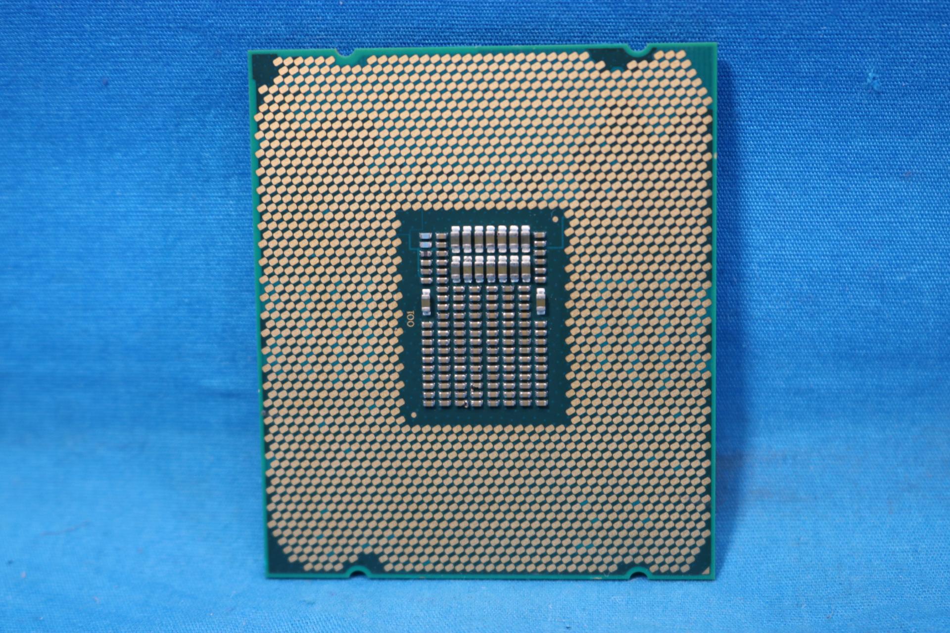 Intel Core i7-7820X 3.60GHz LGA2066 (X299) 8-Core 11MB Desktop CPU - 4211913037