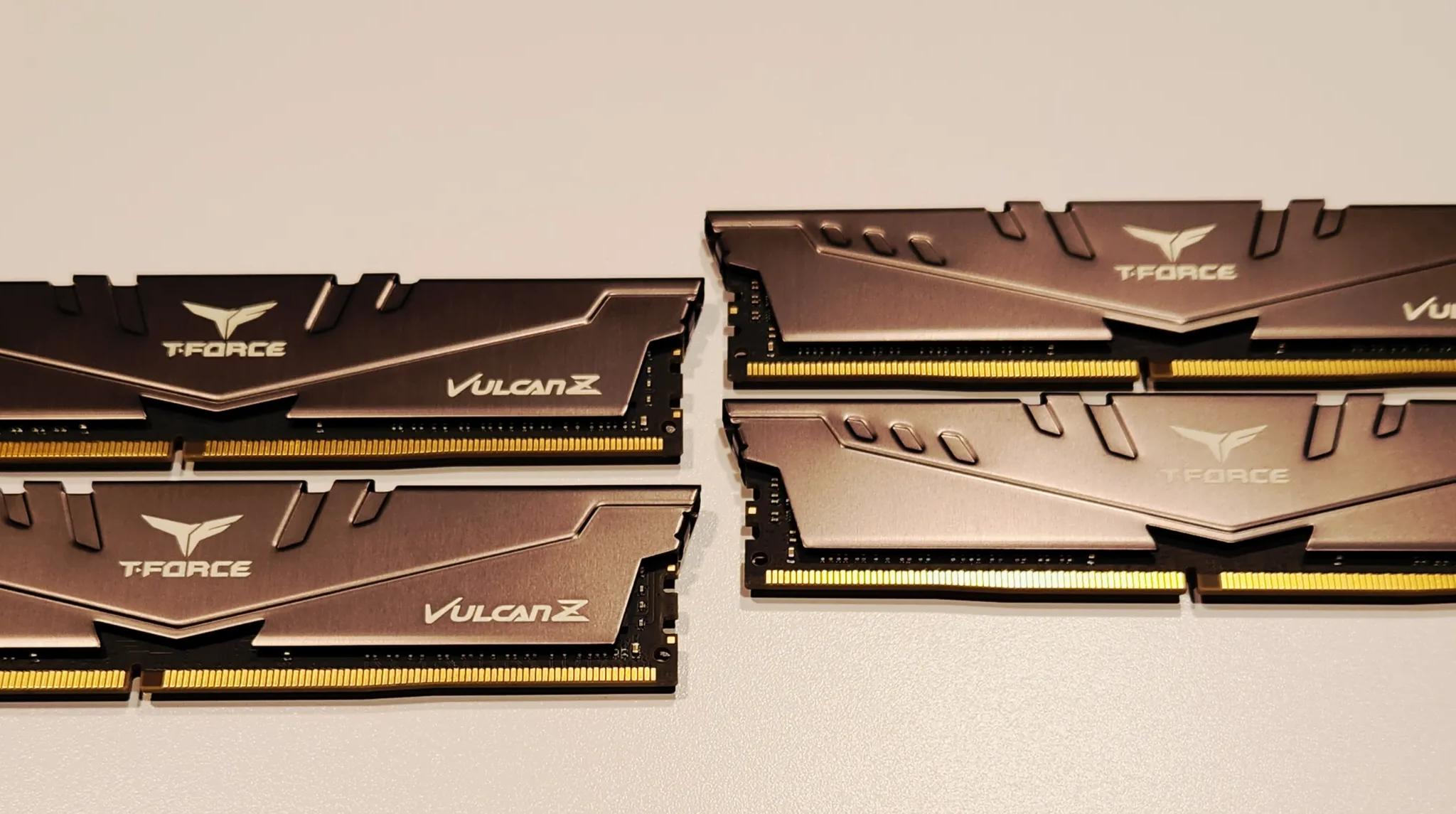 128GB DDR4 RAM KIT | 4 x 32GB STICKS | 3600MT/s | TEAMGROUP T-Force Vulcan | Great Condition !!!