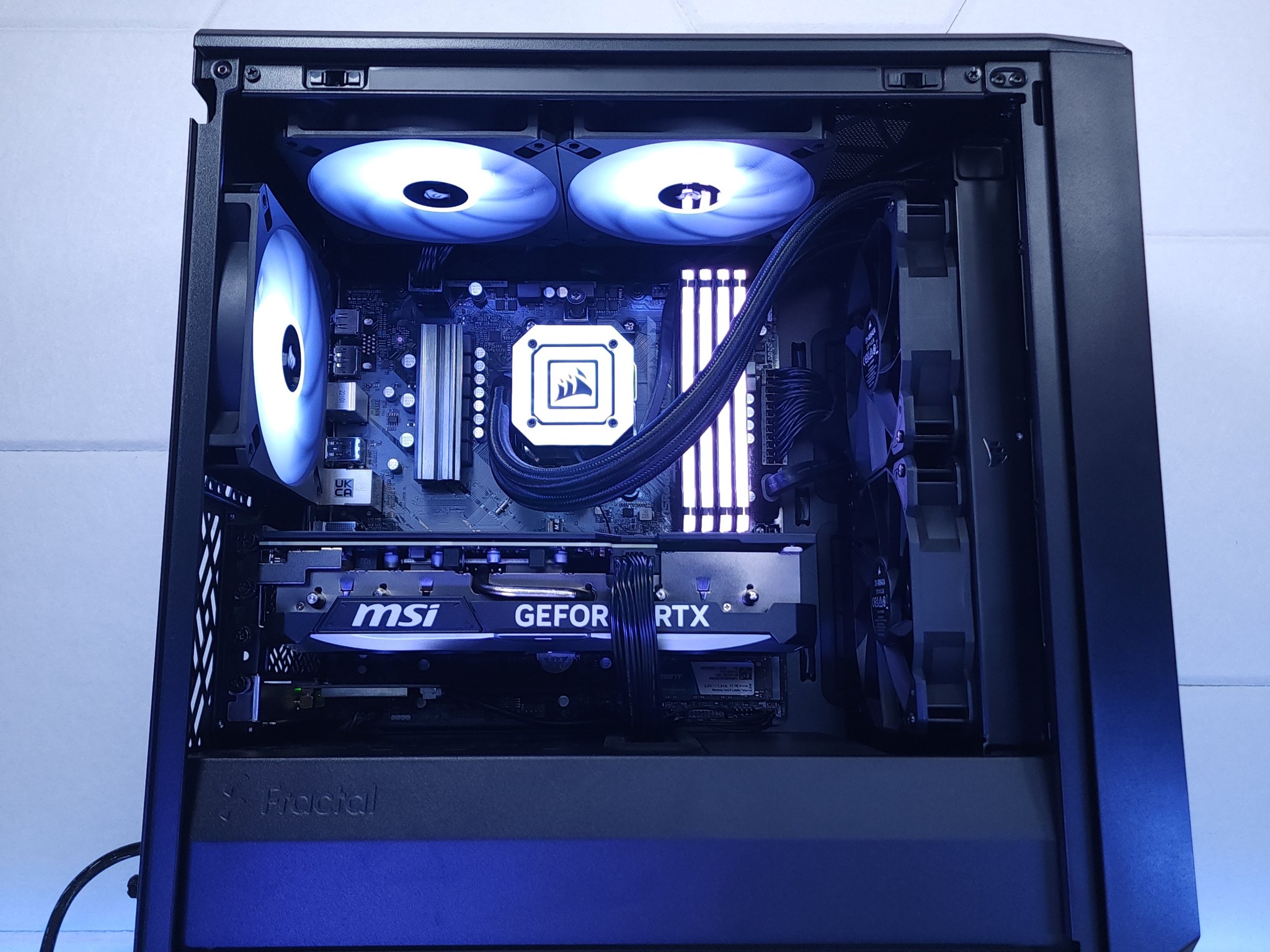 🤍🖤1440p Gaming | RTX 4070Ti | Ryzen 7 5700X | 32GB 3600MHz | 1TB NVMe SSD | FREE SHIPPING