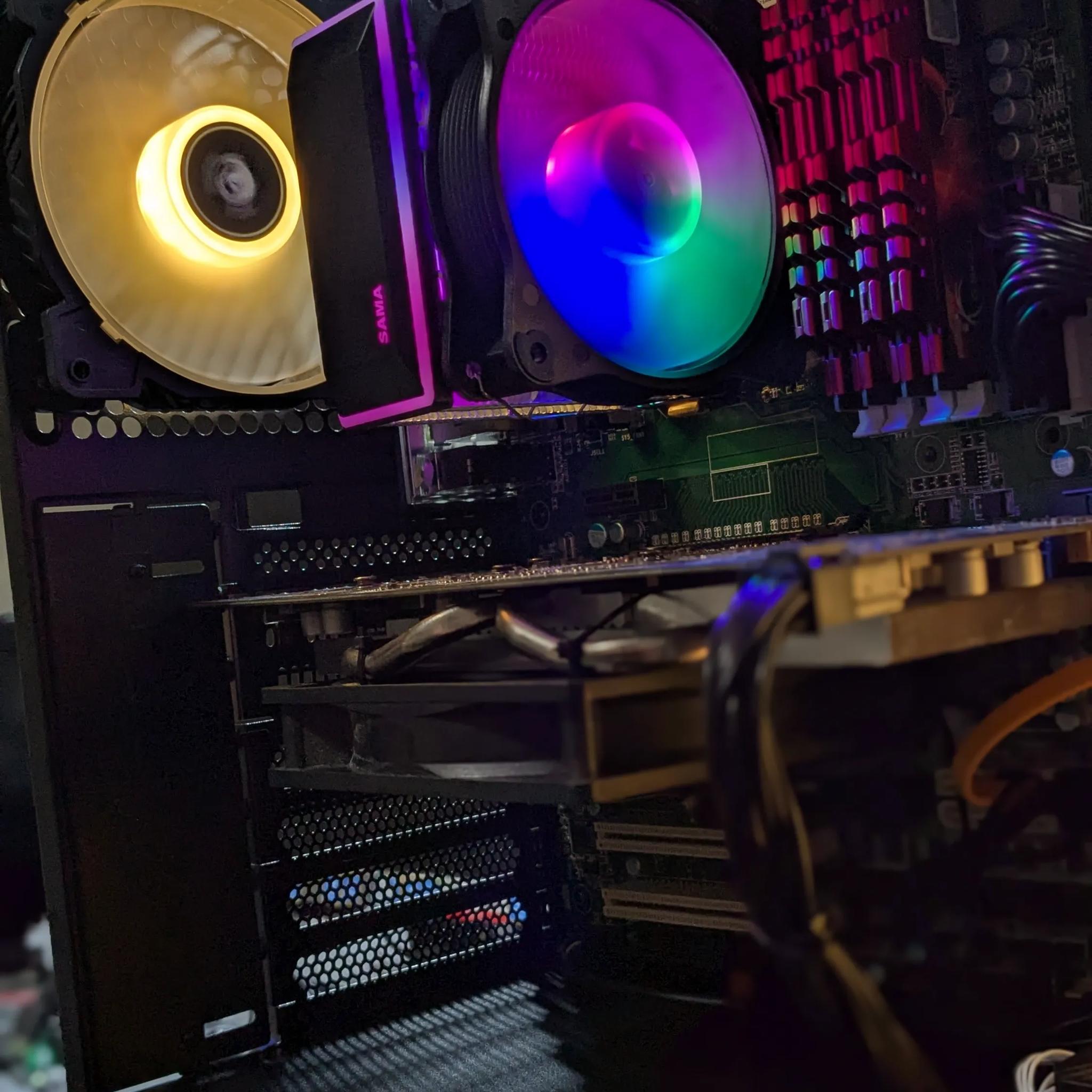 Marvel Rivals Ready | Xeon (same as i7) , 16GB RAM, RX 480 8GB, 500GB SSD, Win10, RGB, Wifi