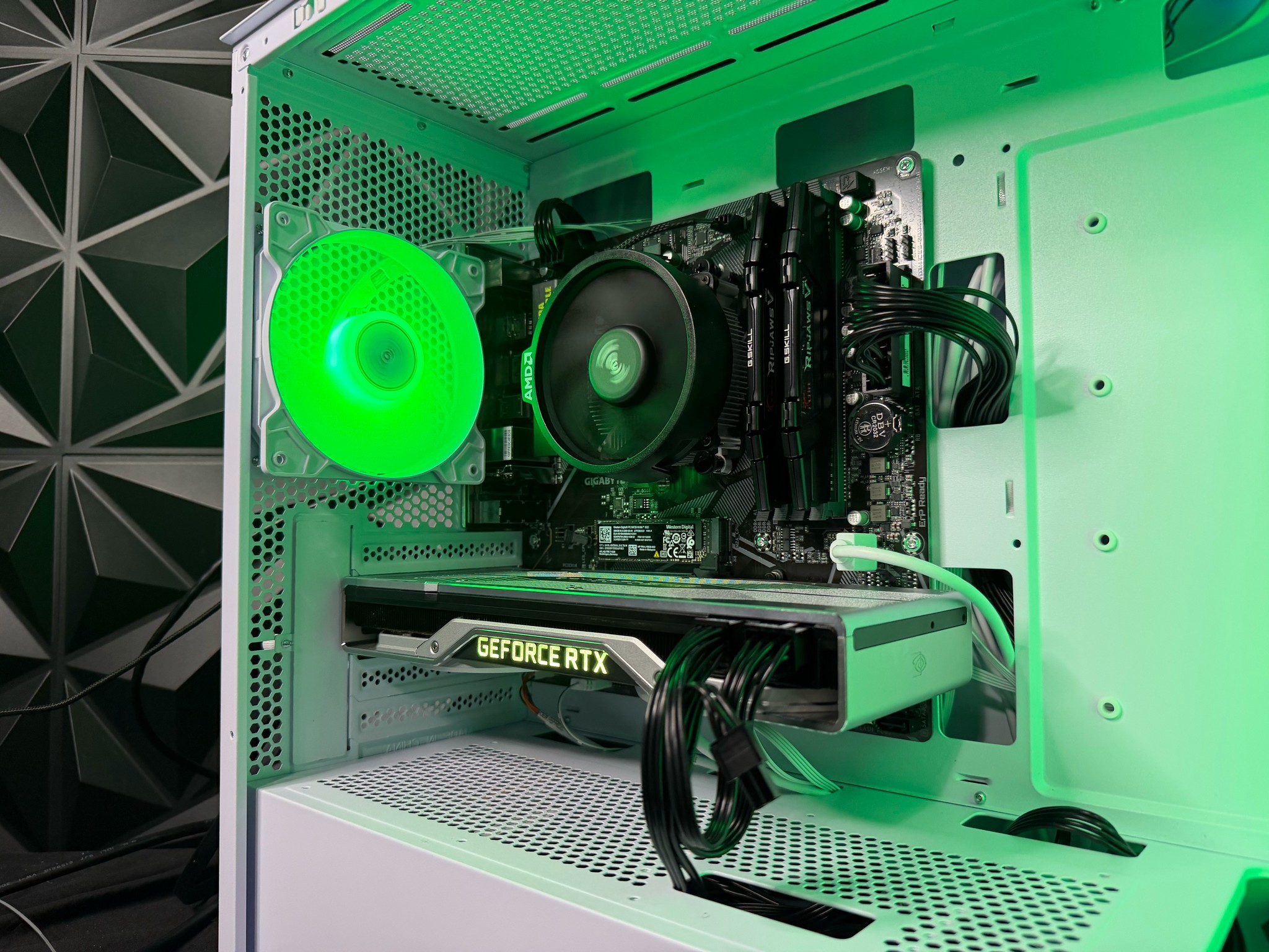 🌲❄️ FOREST ICE ❄️🌲Ryzen 5 5500| RTX 2070Super| 16 GB DDR4| 500GB NVMe| 650W PSU
