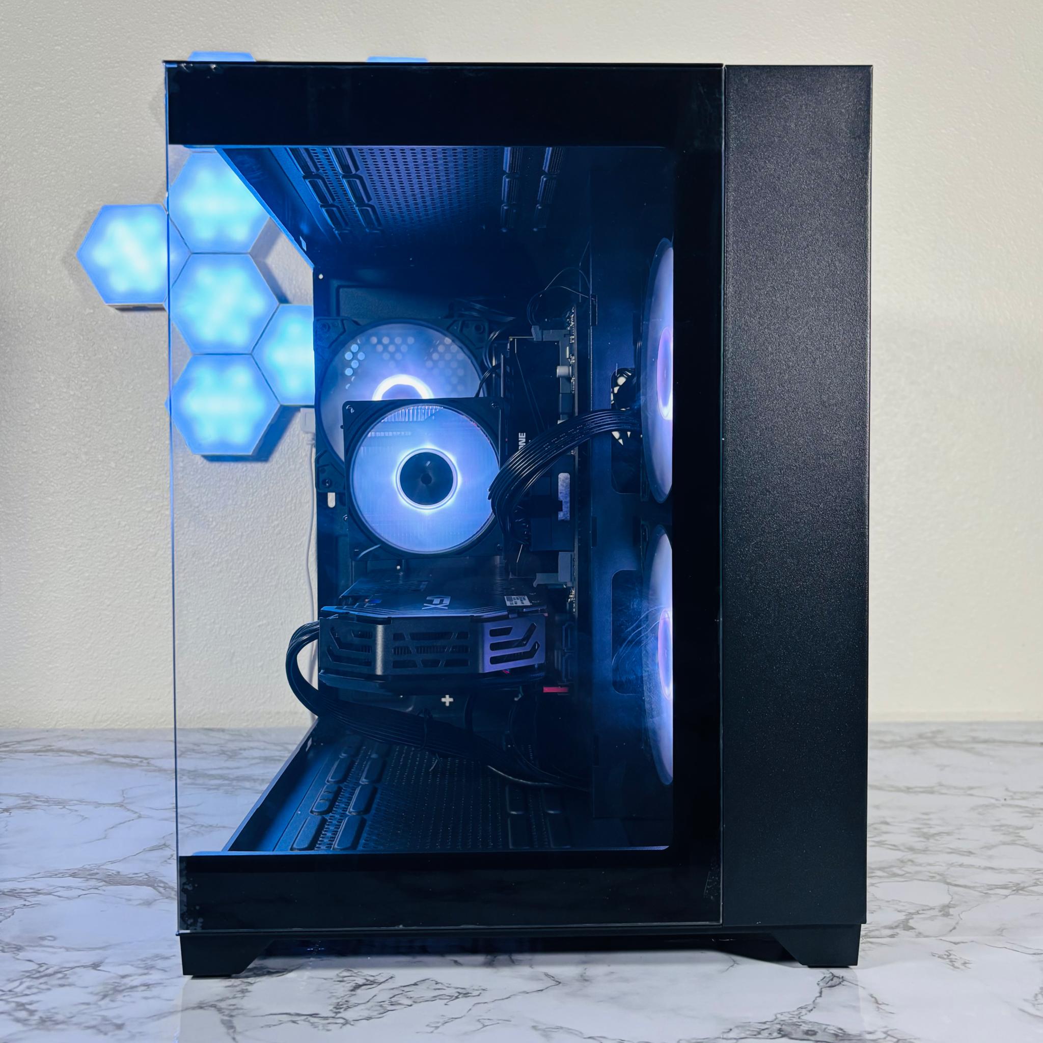 ⚪️⚫️ | Ryzen 5 1600X + RX 580 8GB | 16GB | WiFi & BT INCLUDED