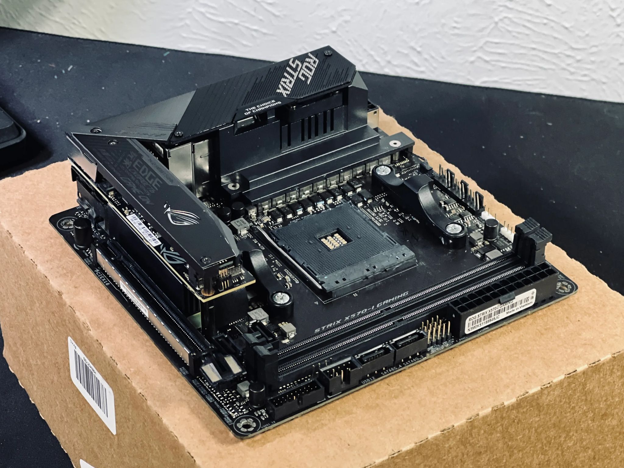 ROG Strix X570-I Gaming