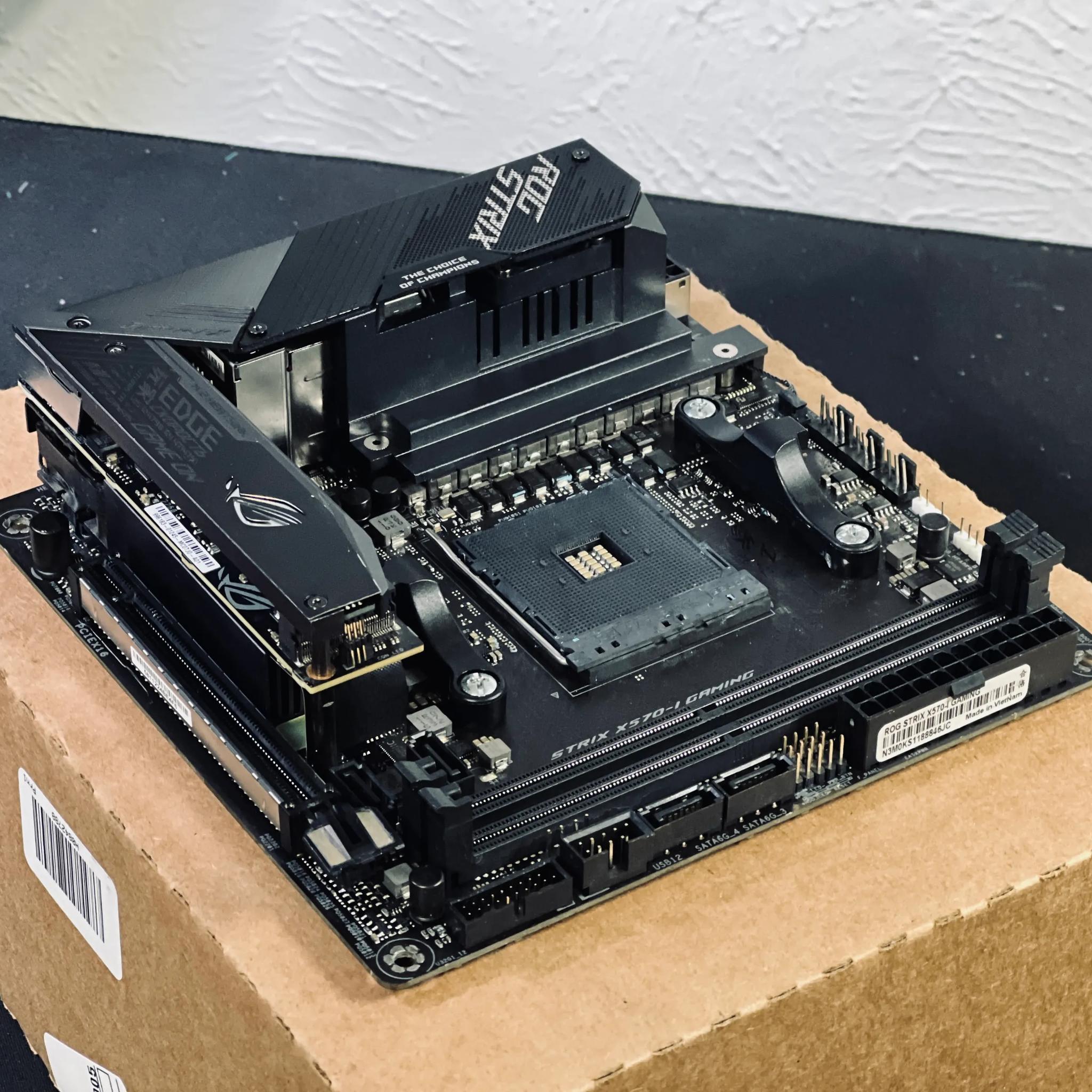 ROG Strix X570-I Gaming