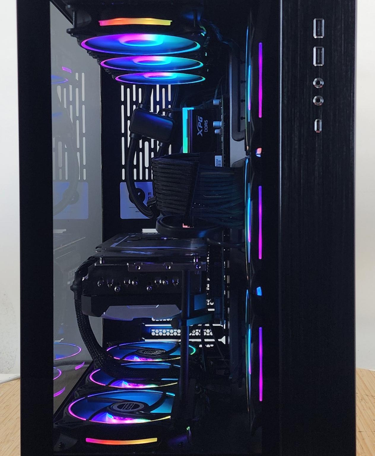 Gaming PC Ryzen 9 7950X3D 32GB RAM 1TB SSD RTX 4080 16GB Windows 11 Computer