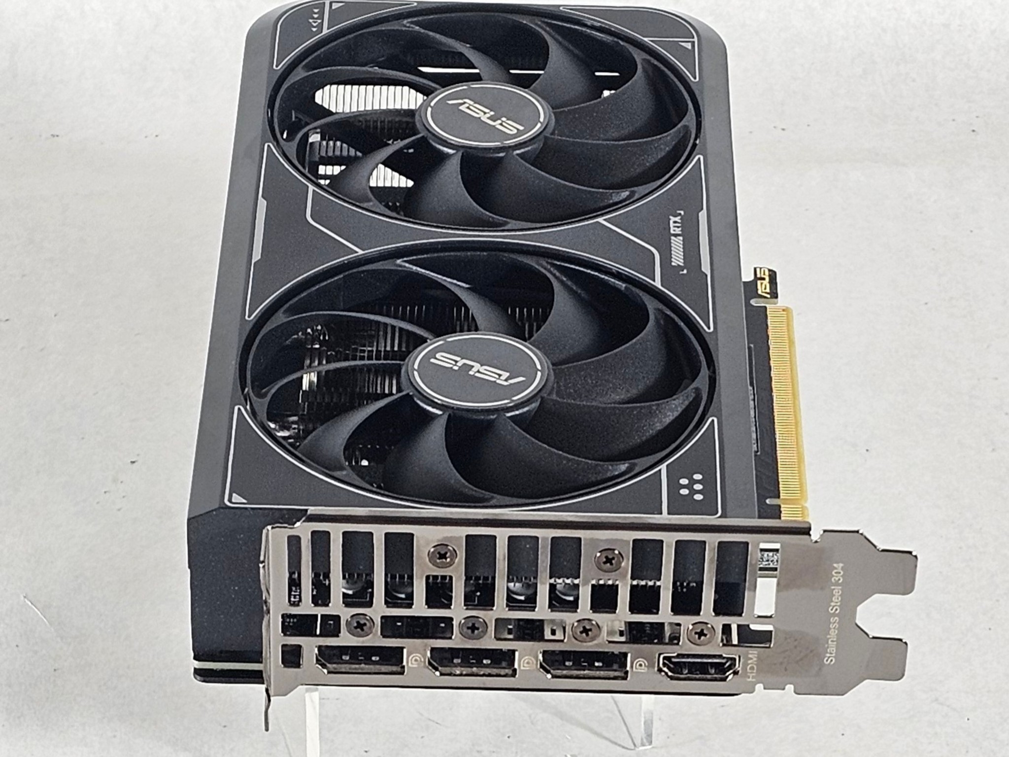 RTX 4060 ASUS 8GB