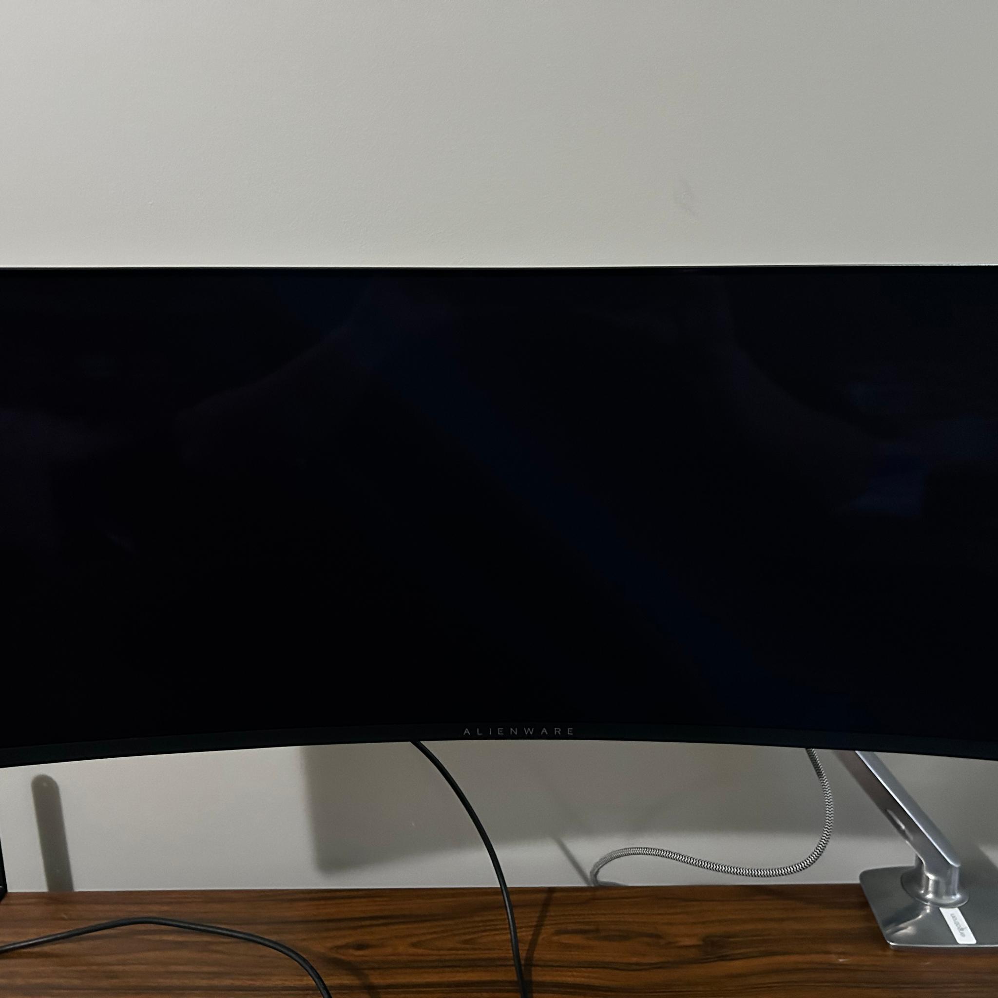 Alienware 34” OLED Curved Ultra-Wide (175hz) (3440x1440 Resolution) Gaming Monitor (AW3423DW)
