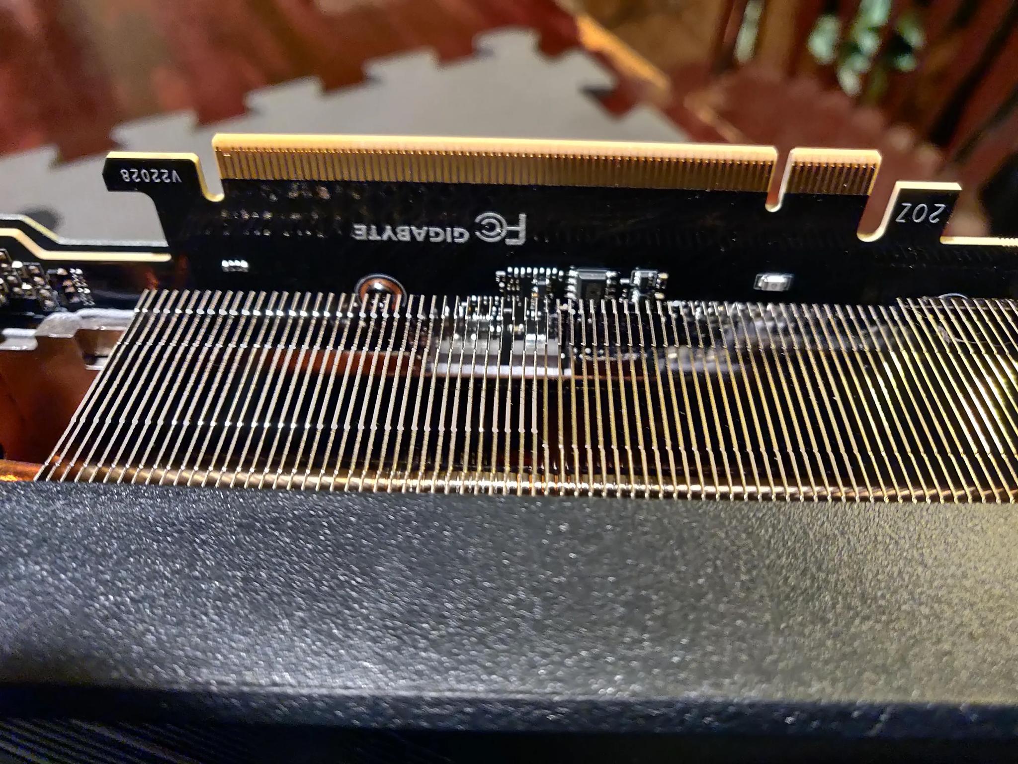Gigabyte RTX 4090 Gaming OC 24G - used in box