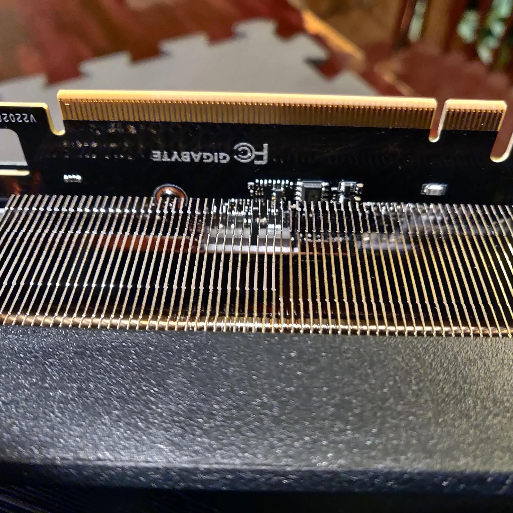 Gigabyte RTX 4090 Gaming OC 24G - used in box