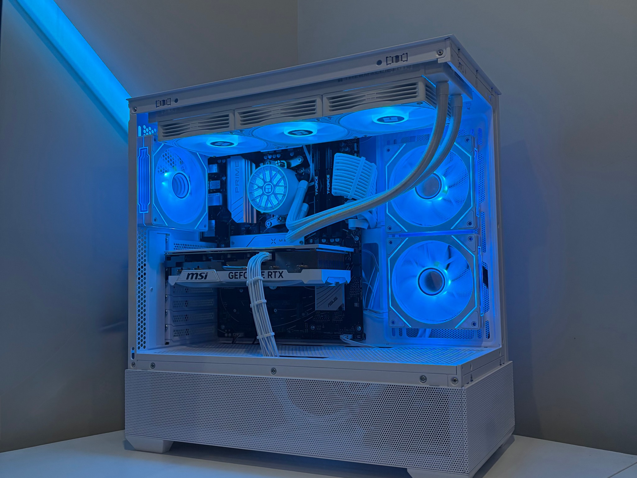 RTX 4070 Ti Super | Ryzen 7 7800x3D | 32GB DDR5 RAM | Gaming PC