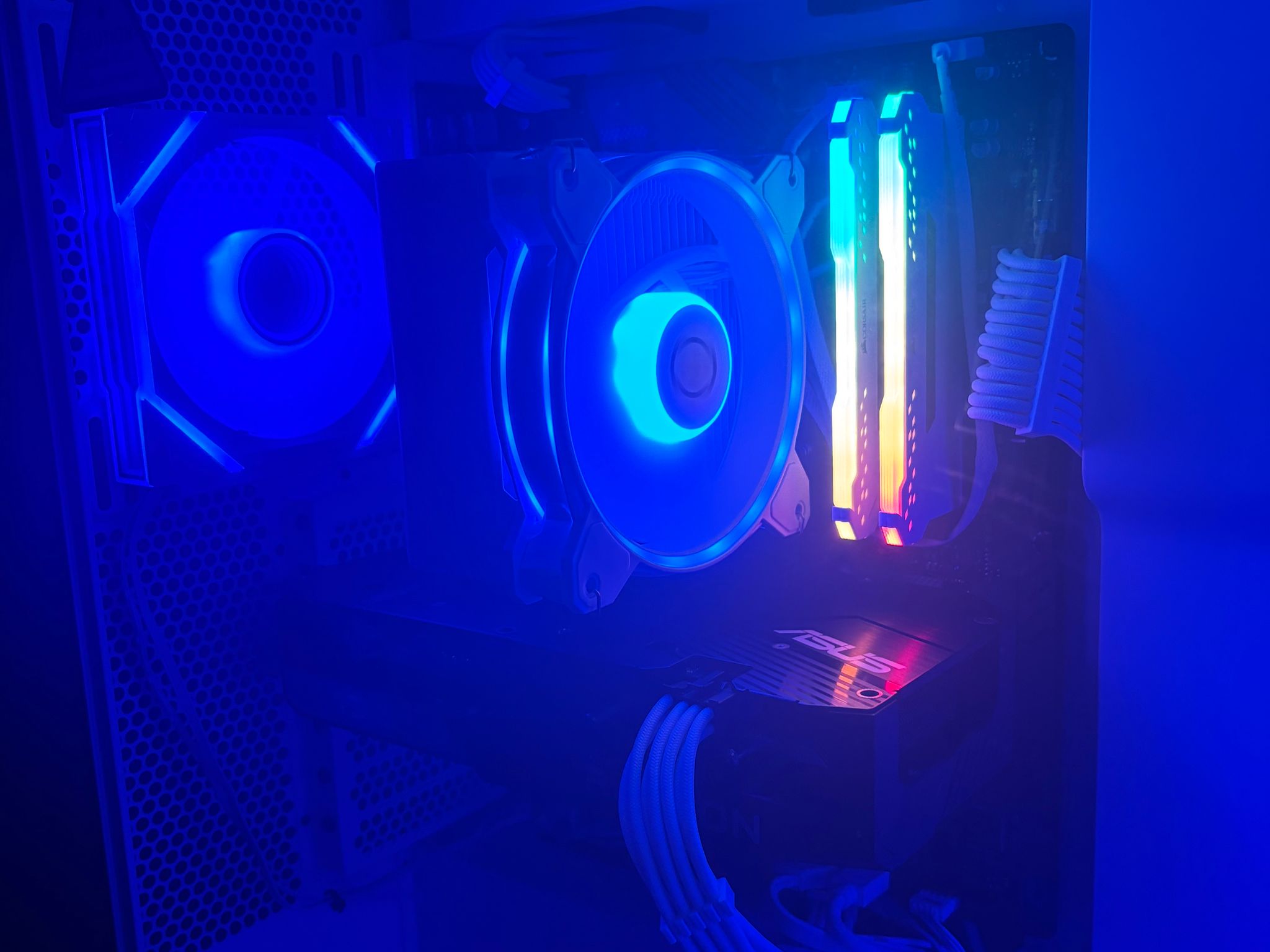 Budget 1080p Frostbite Gaming PC | RX 6600 (8 GB) | Ryzen 5 5500 | 100% Set Up & Ready to Play