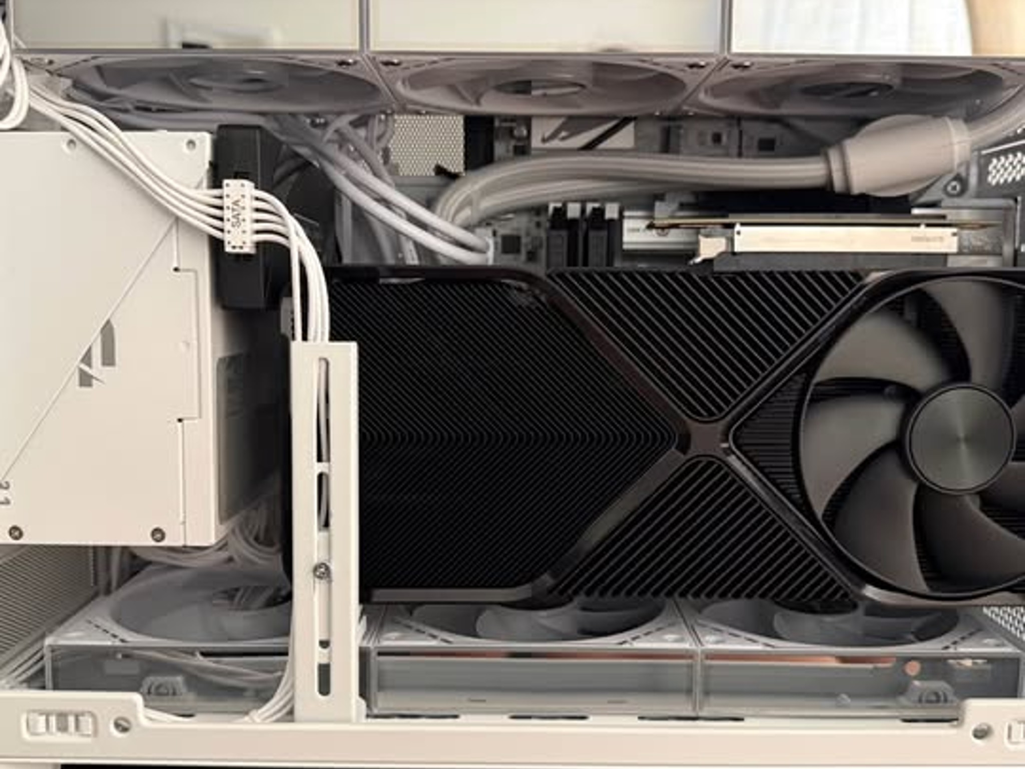 CUSTOM BUILT MICRO-ATX BUILD! RTX 4080 Super FE + i7-13700 IN MONTECH TEN