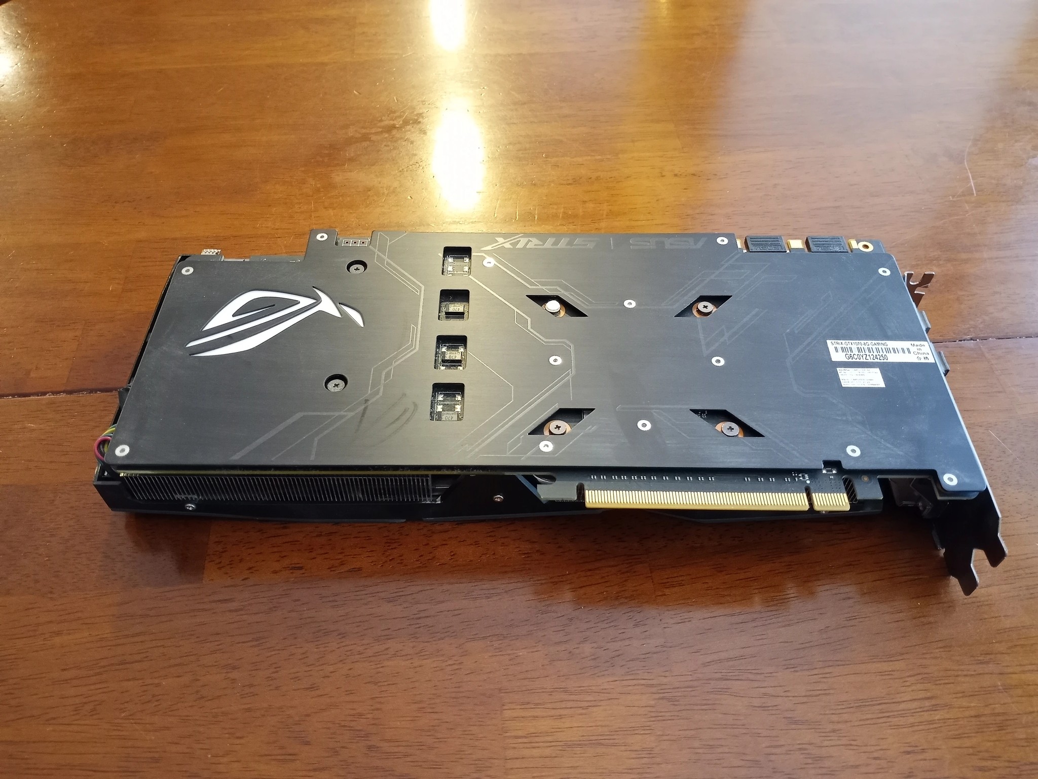 ASUS GeForce GTX 1070 8GB GDDR5 PCI Express 3.0 Video Card STRIX-GTX1070-8G-GAMING