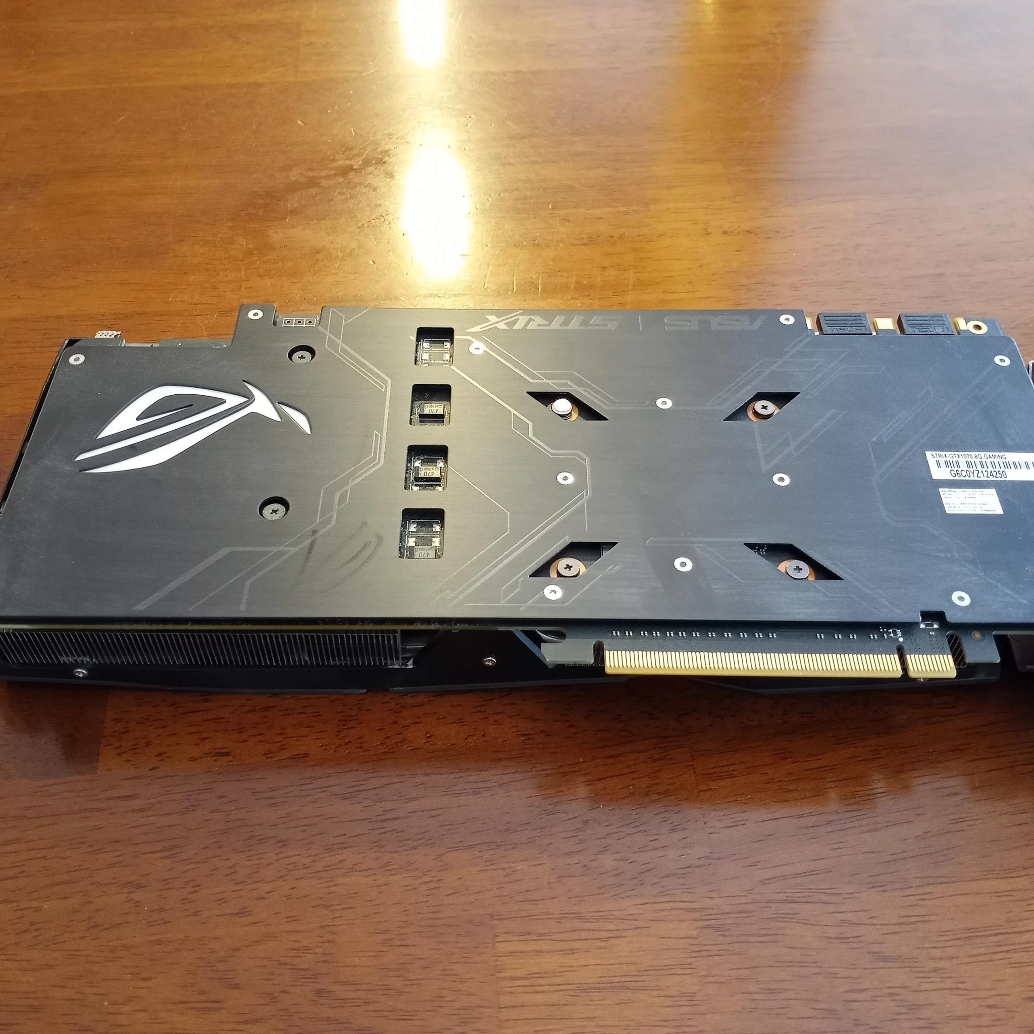 ASUS GeForce GTX 1070 8GB GDDR5 PCI Express 3.0 Video Card STRIX-GTX1070-8G-GAMING