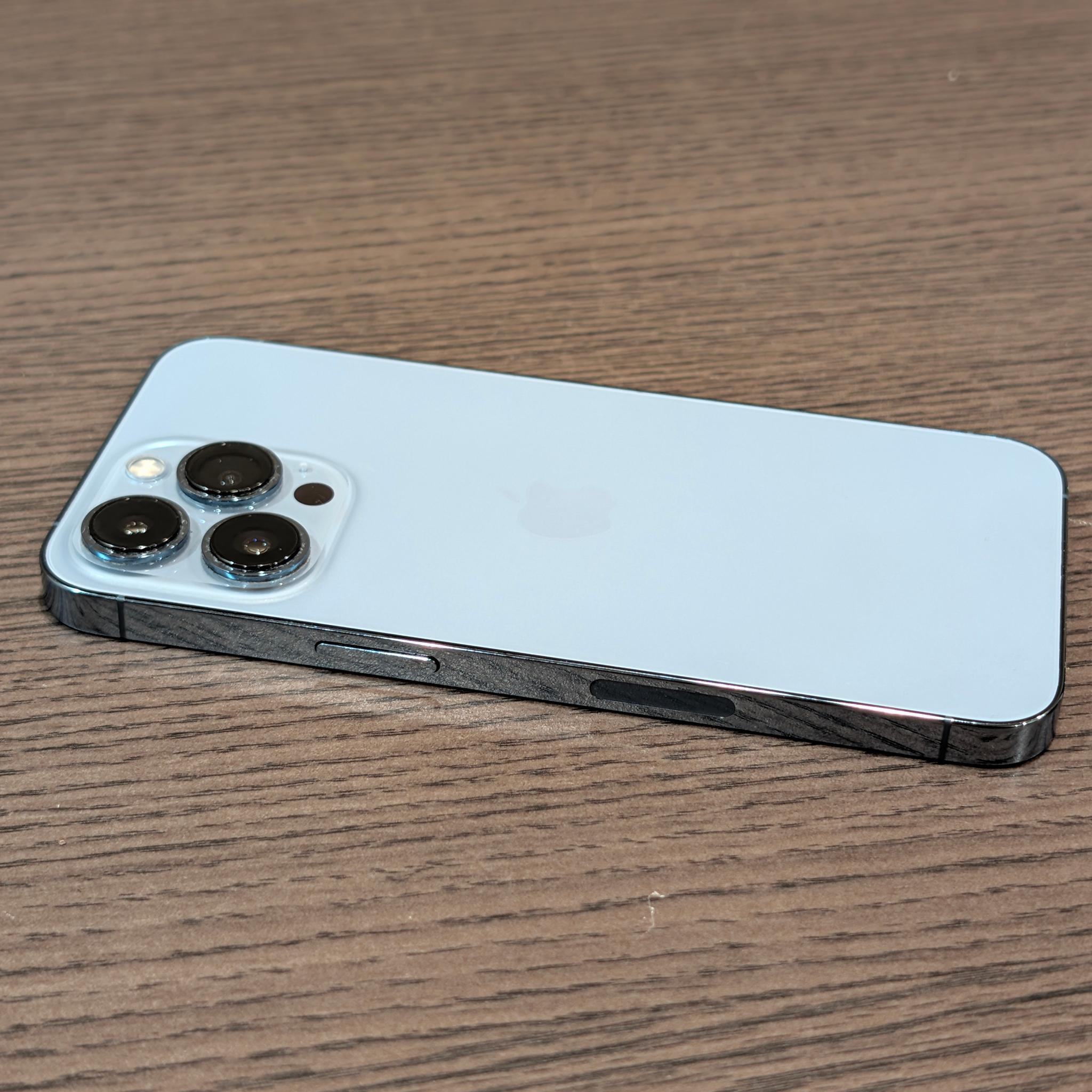Apple iPhone 13 Pro - 128GB - Sierra Blue - Unlocked - Good Condition
