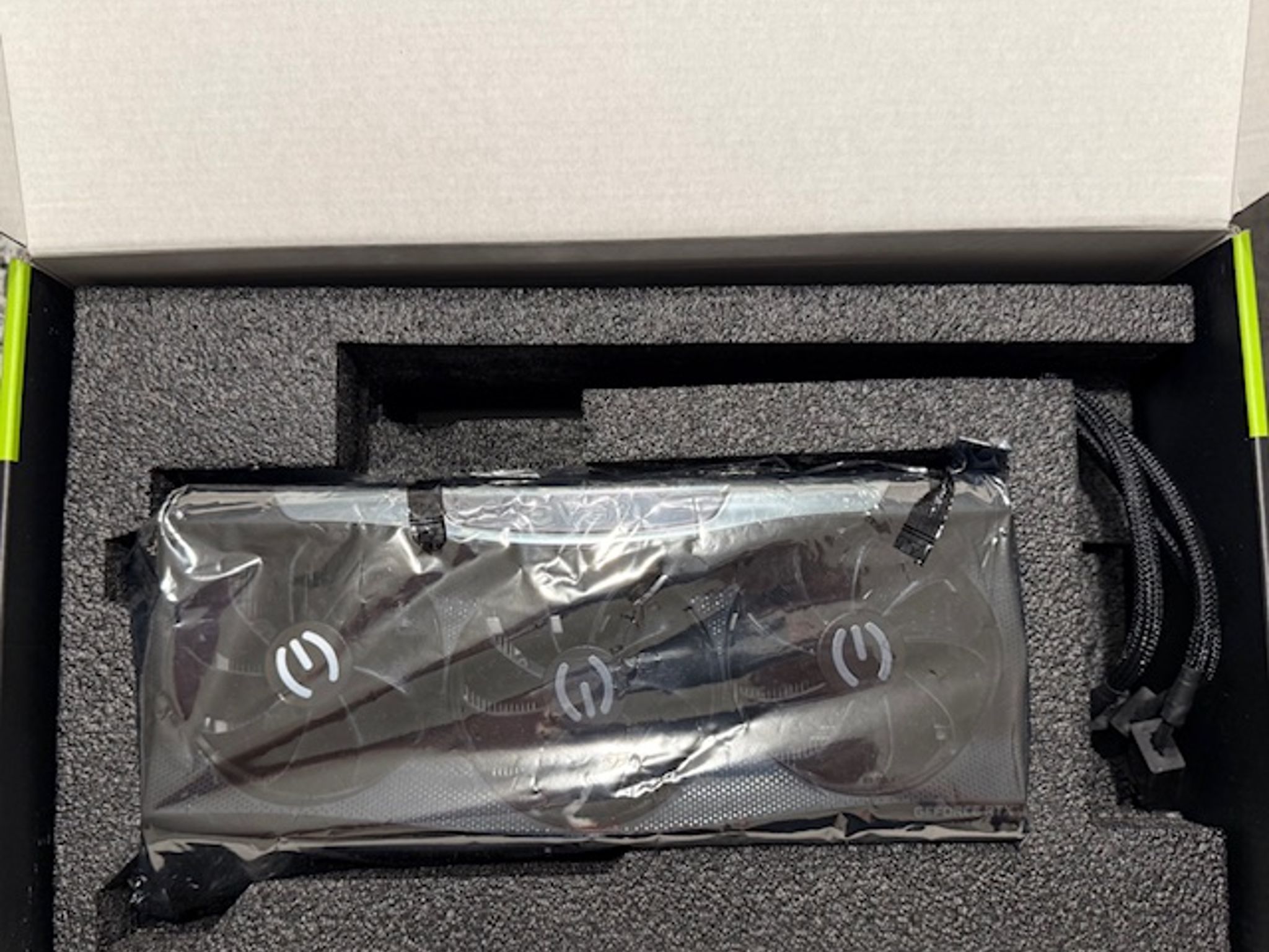 EVGA RTX 3090 Ti FTW3
